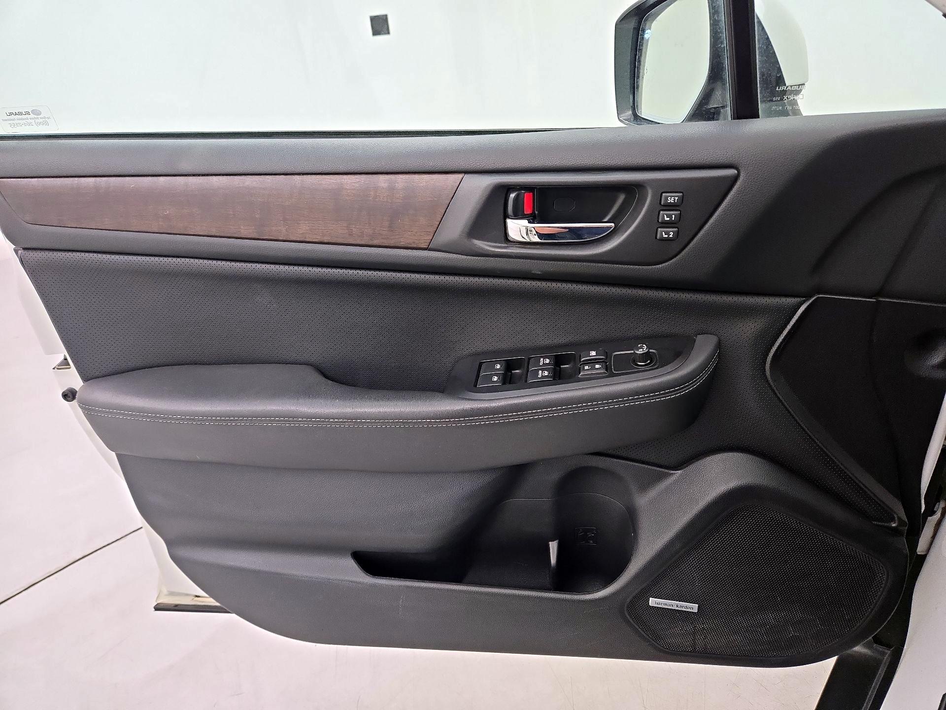 Thumbnail: 2017 Subaru Outback - 12