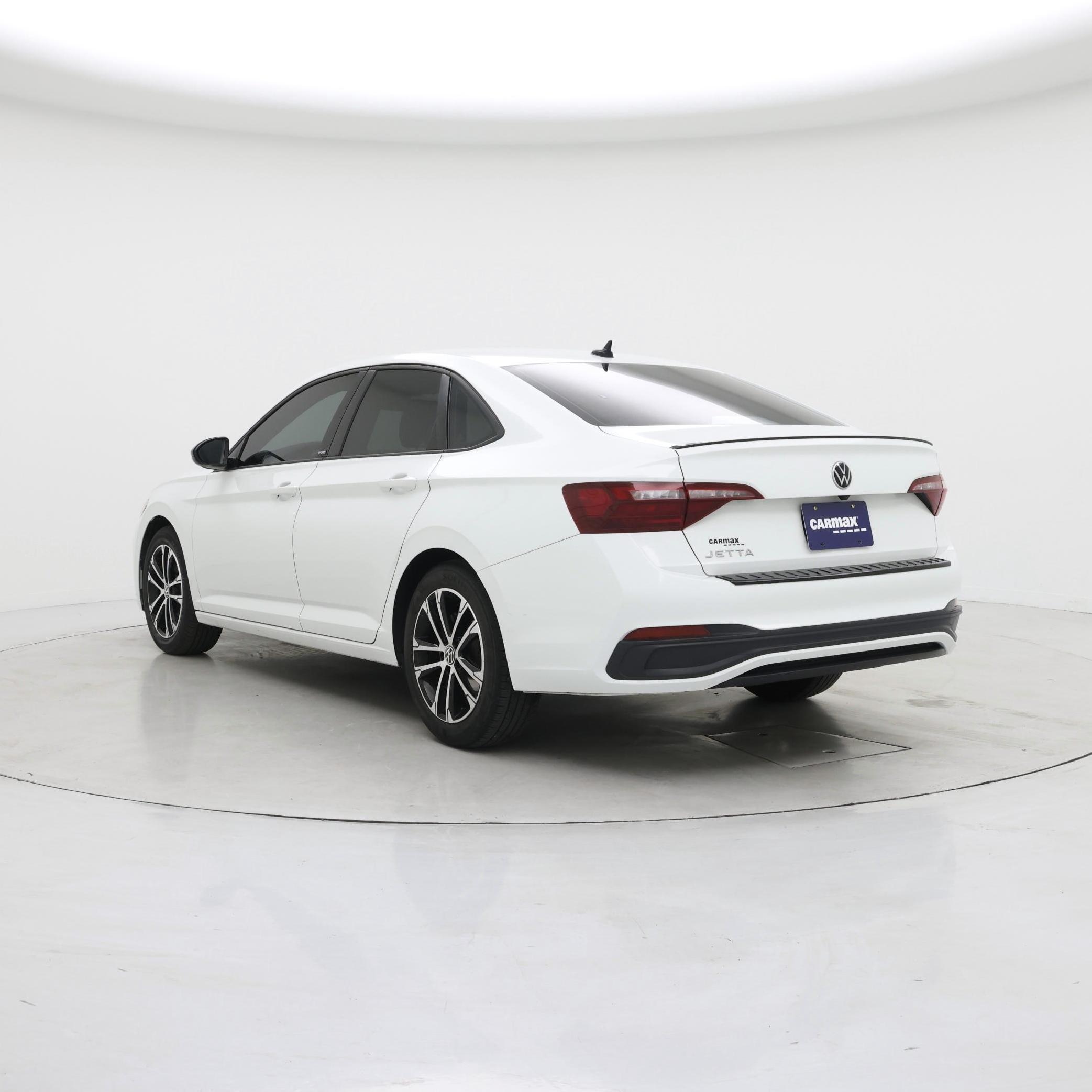 Thumbnail: 2023 Volkswagen Jetta - 2