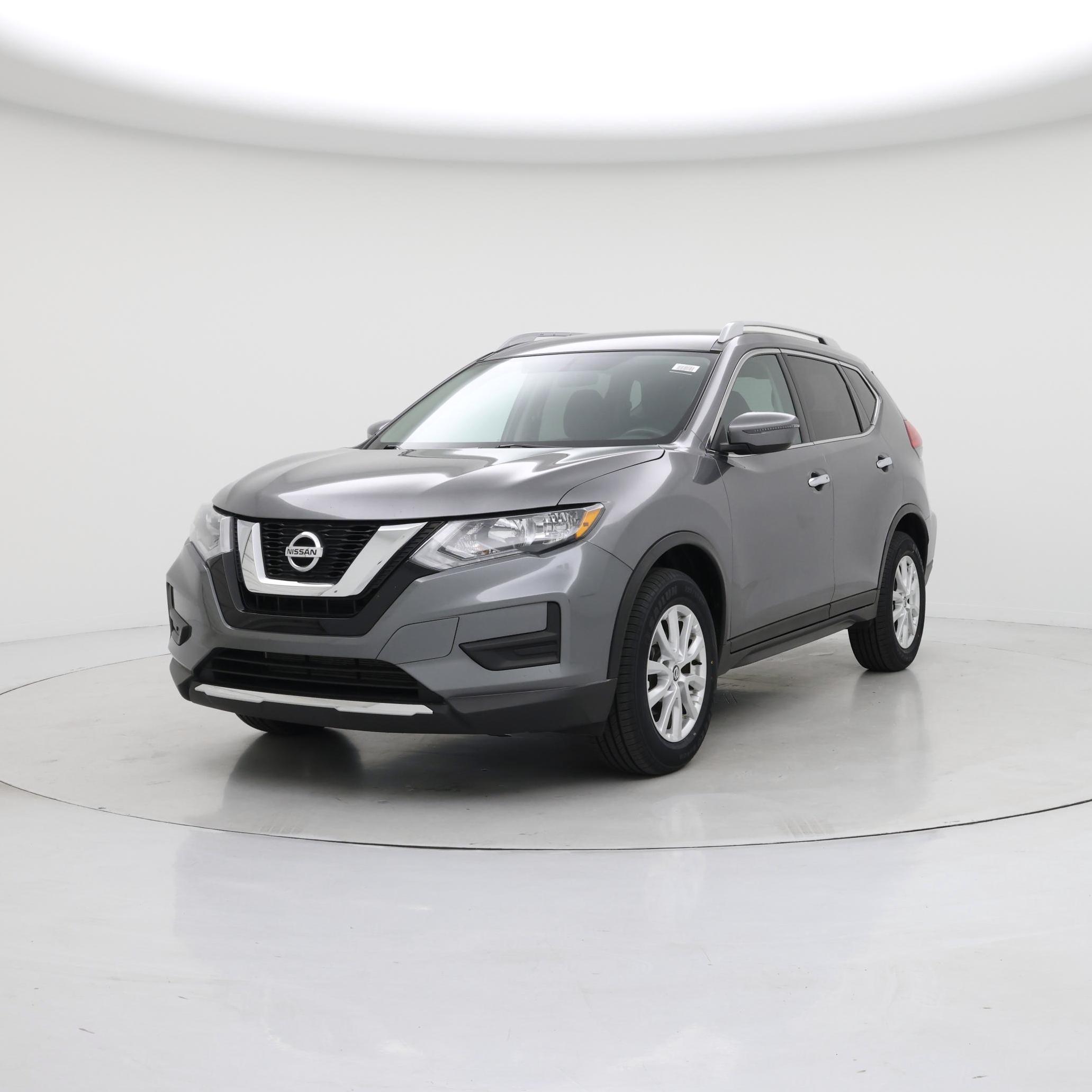 Thumbnail: 2017 Nissan Rogue - 4