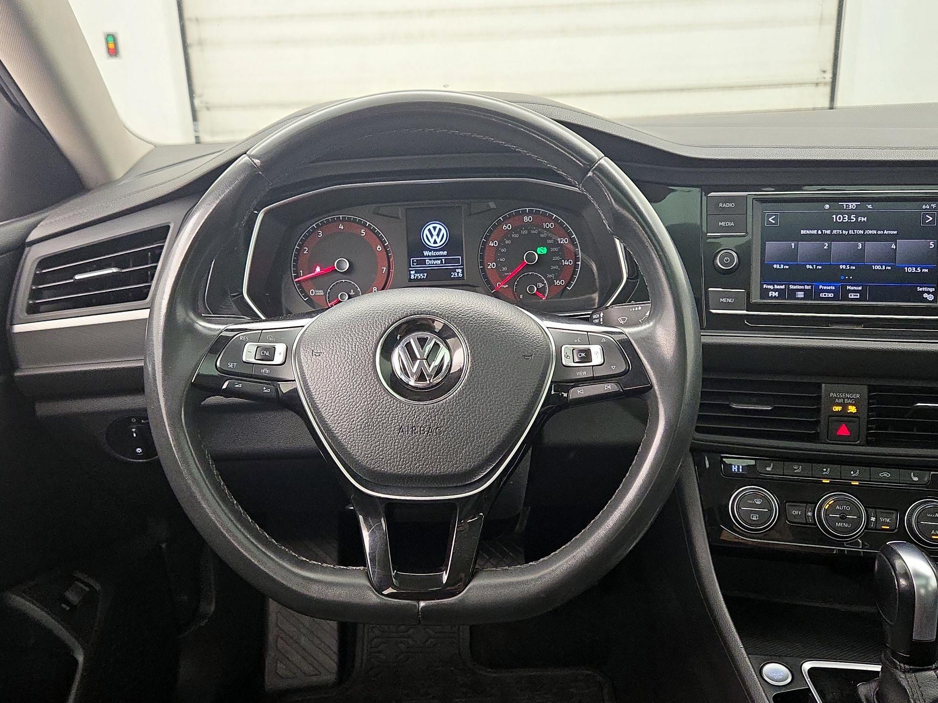 Thumbnail: 2020 Volkswagen Jetta - 10