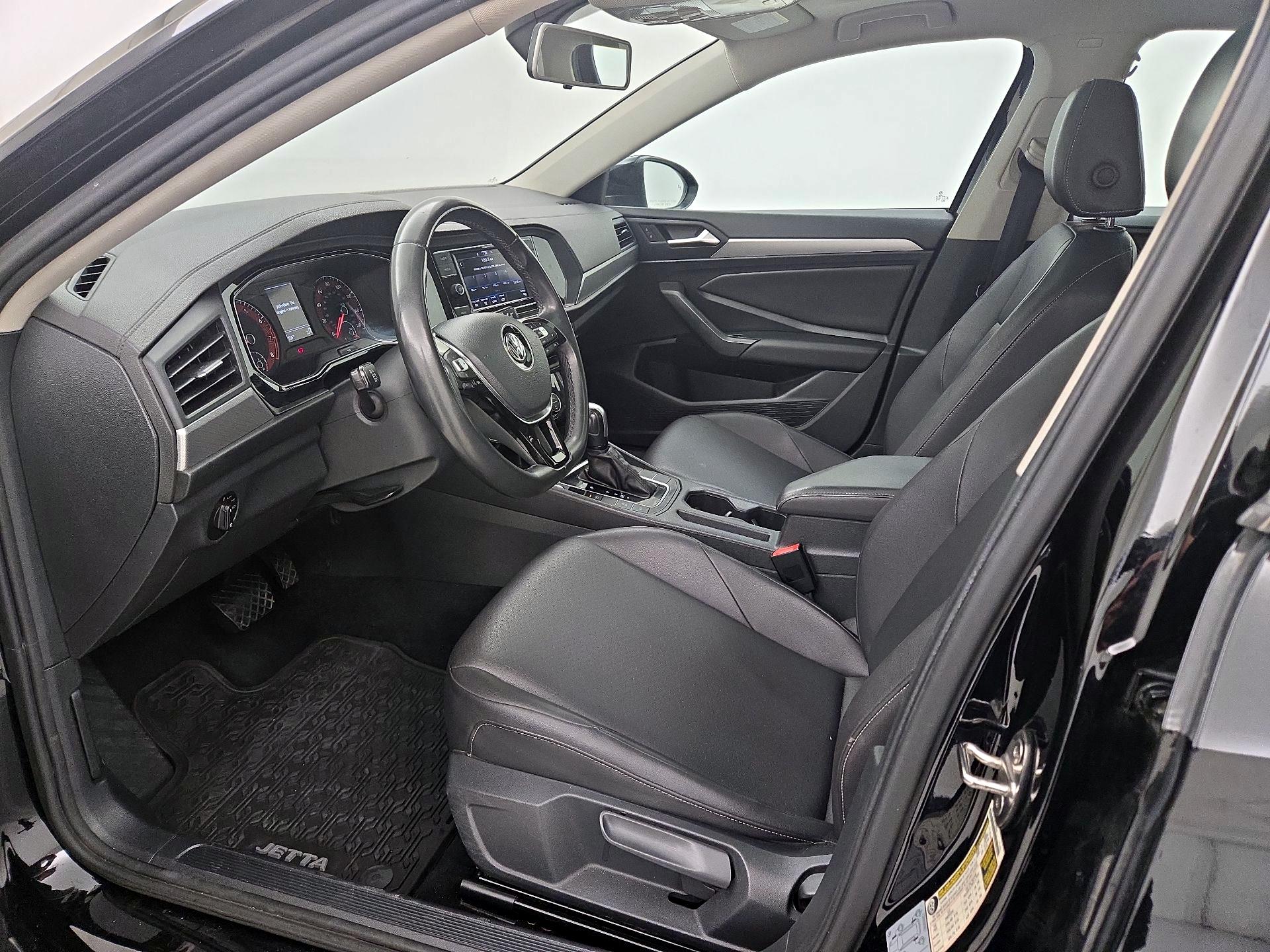 Thumbnail: 2020 Volkswagen Jetta - 11