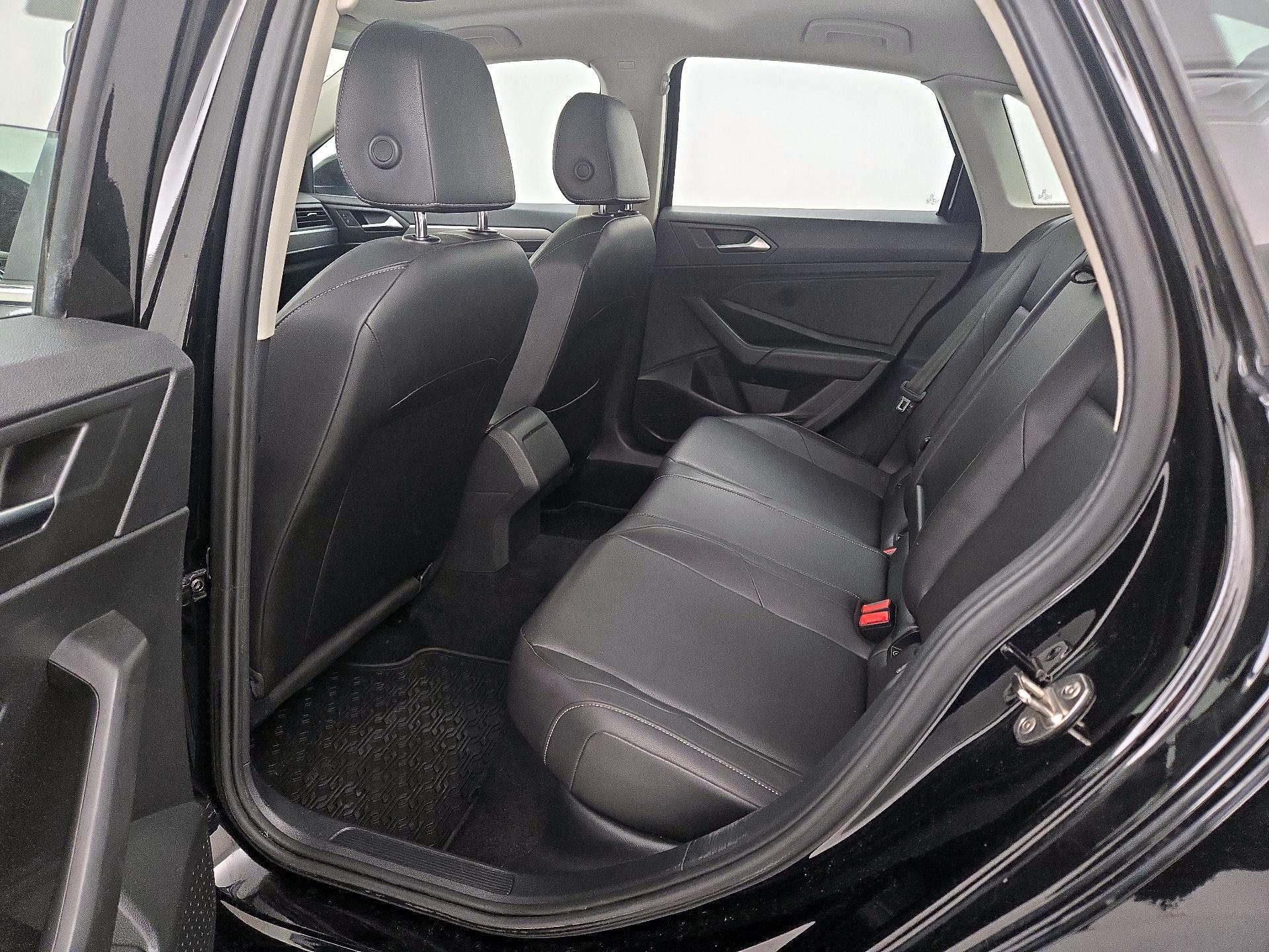 Thumbnail: 2020 Volkswagen Jetta - 20