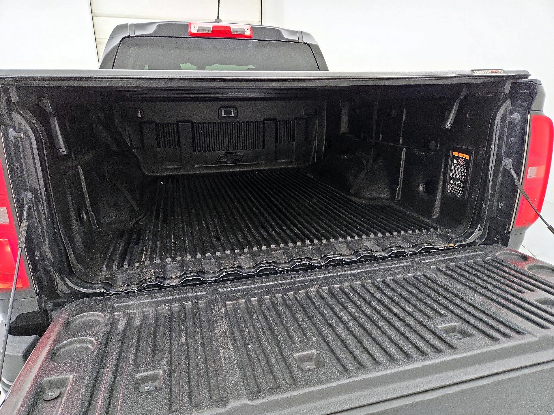 Thumbnail: 2018 Chevrolet Colorado - 20