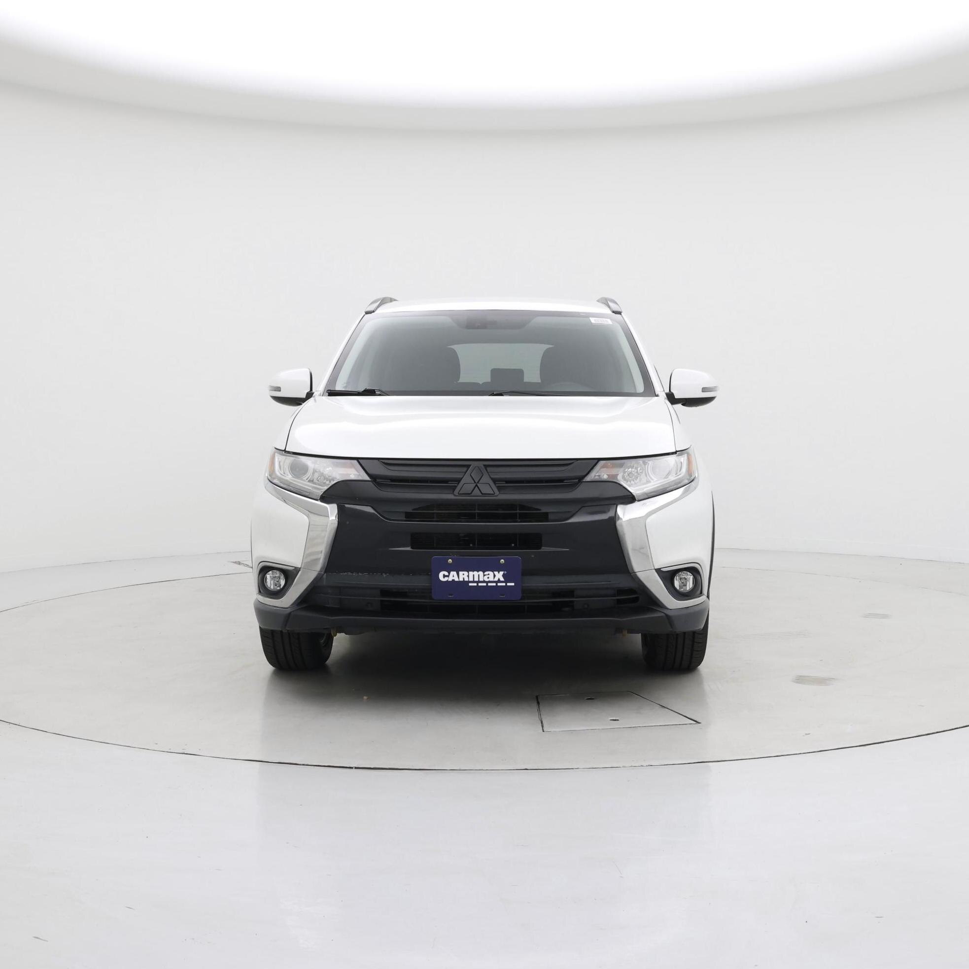 Thumbnail: 2016 Mitsubishi Outlander - 5