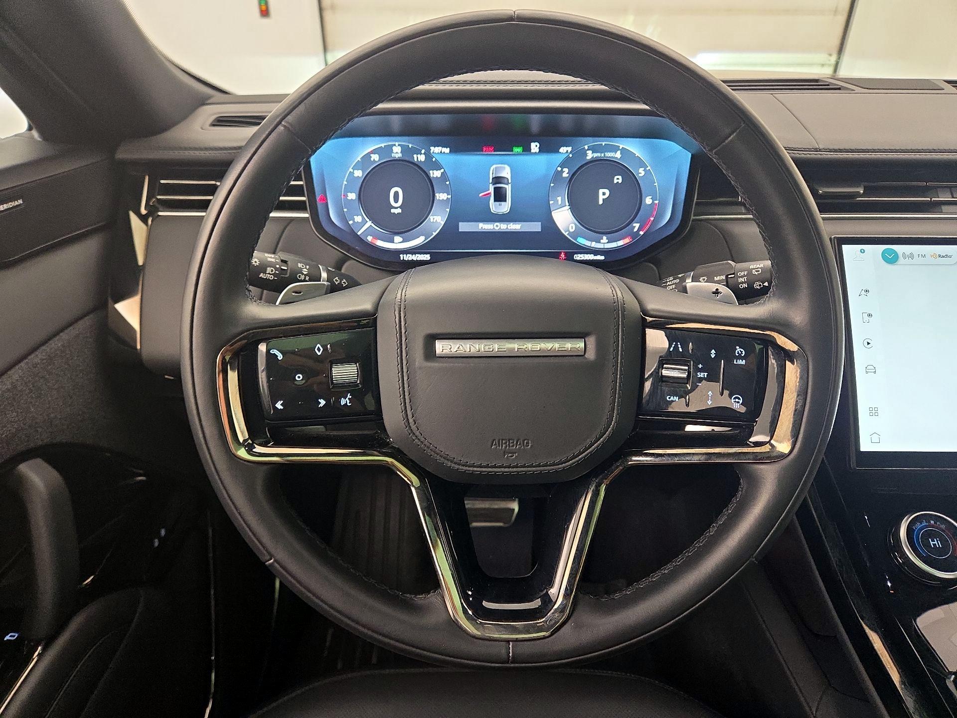 Thumbnail: 2023 Land Rover Range Rover Sport - 10