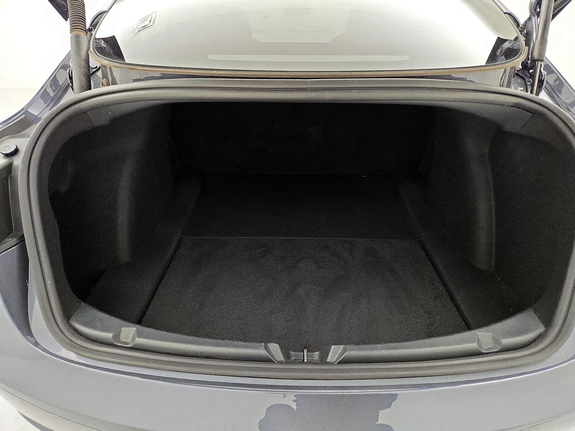 Thumbnail: 2023 Tesla Model 3 - 20