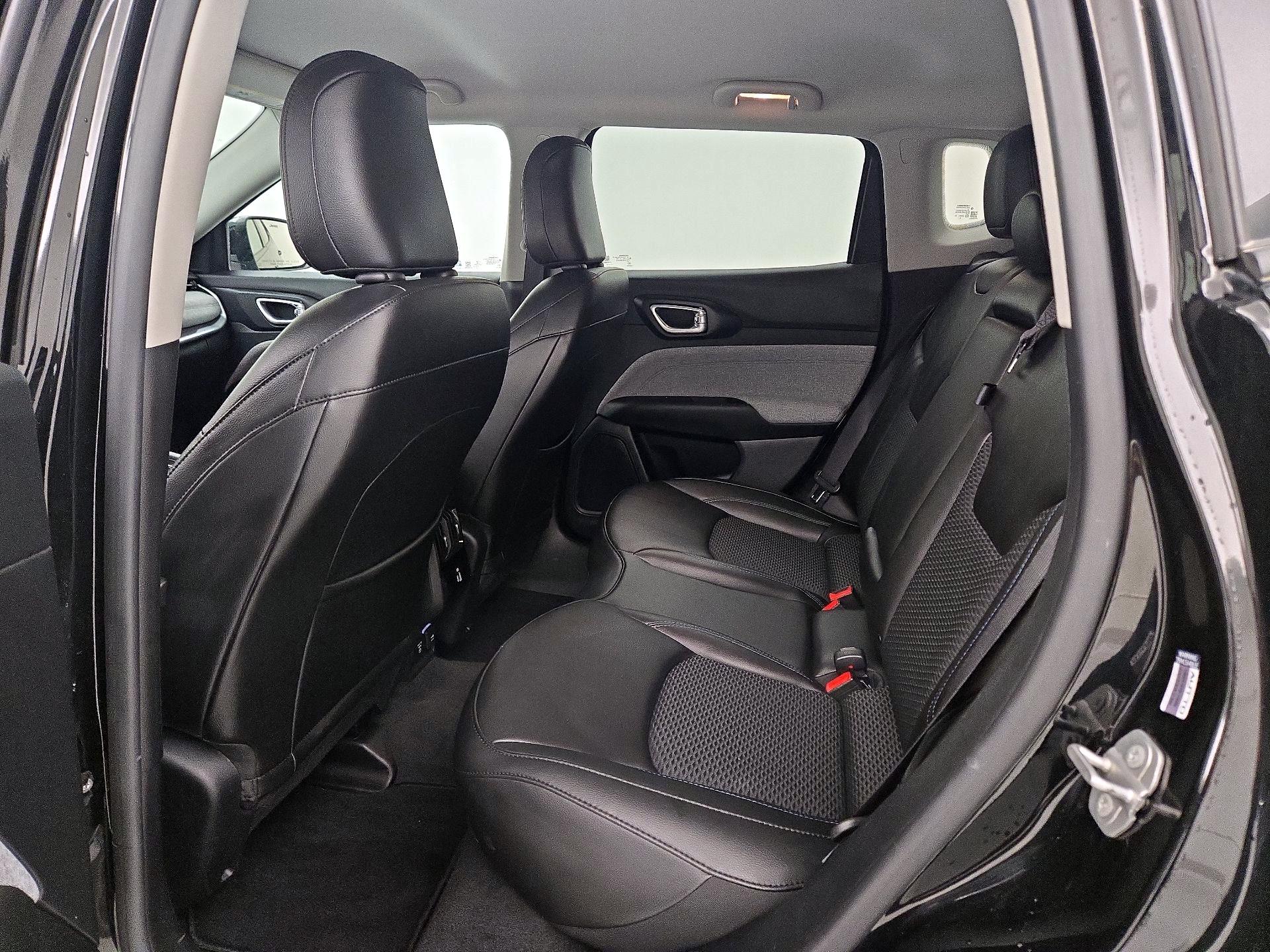 Thumbnail: 2022 Jeep Compass - 19