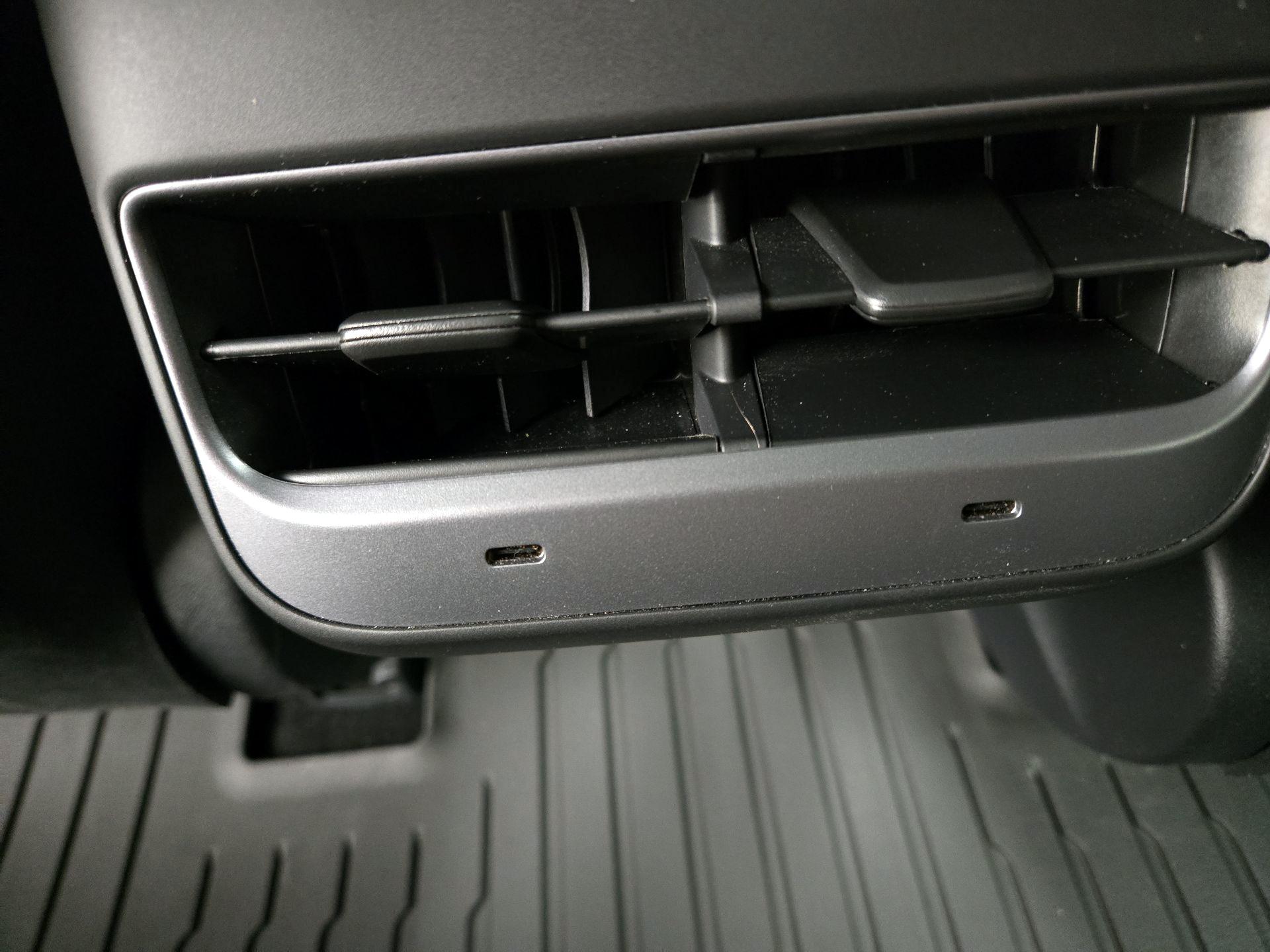 Thumbnail: 2022 Tesla Model 3 - 18