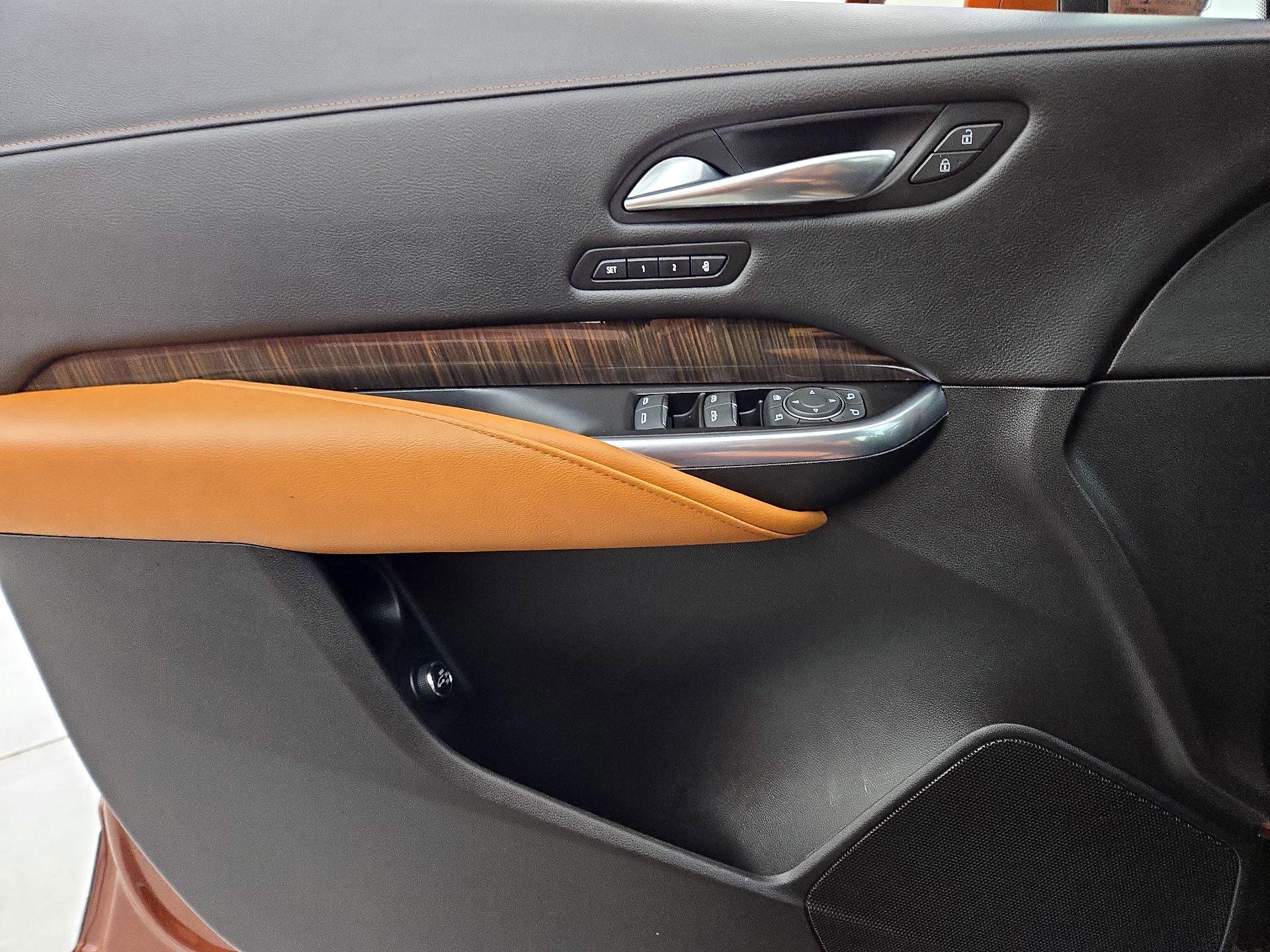 Thumbnail: 2019 Cadillac XT4 - 12