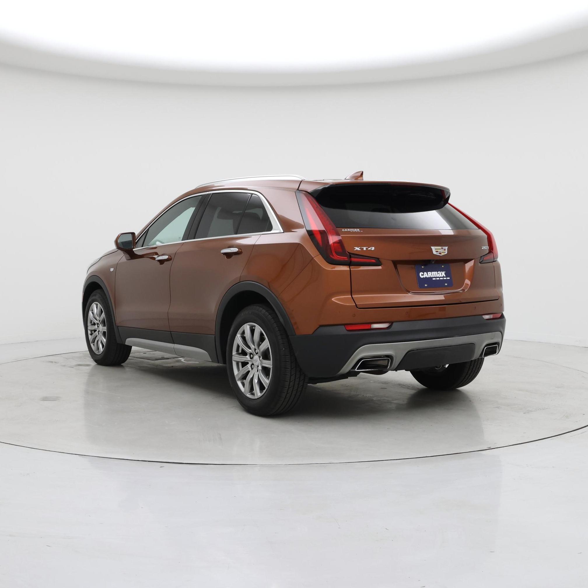 Thumbnail: 2019 Cadillac XT4 - 2