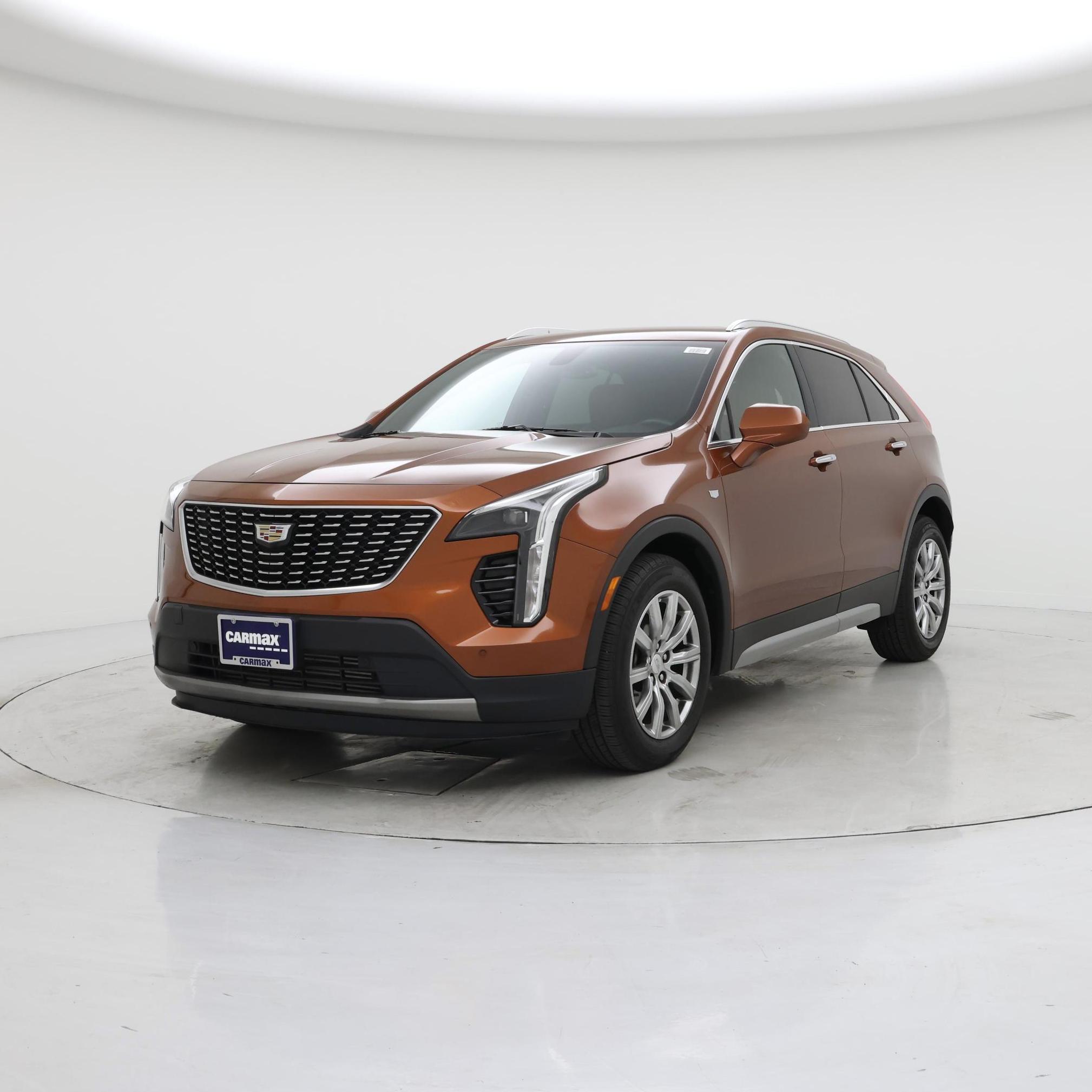 Thumbnail: 2019 Cadillac XT4 - 4