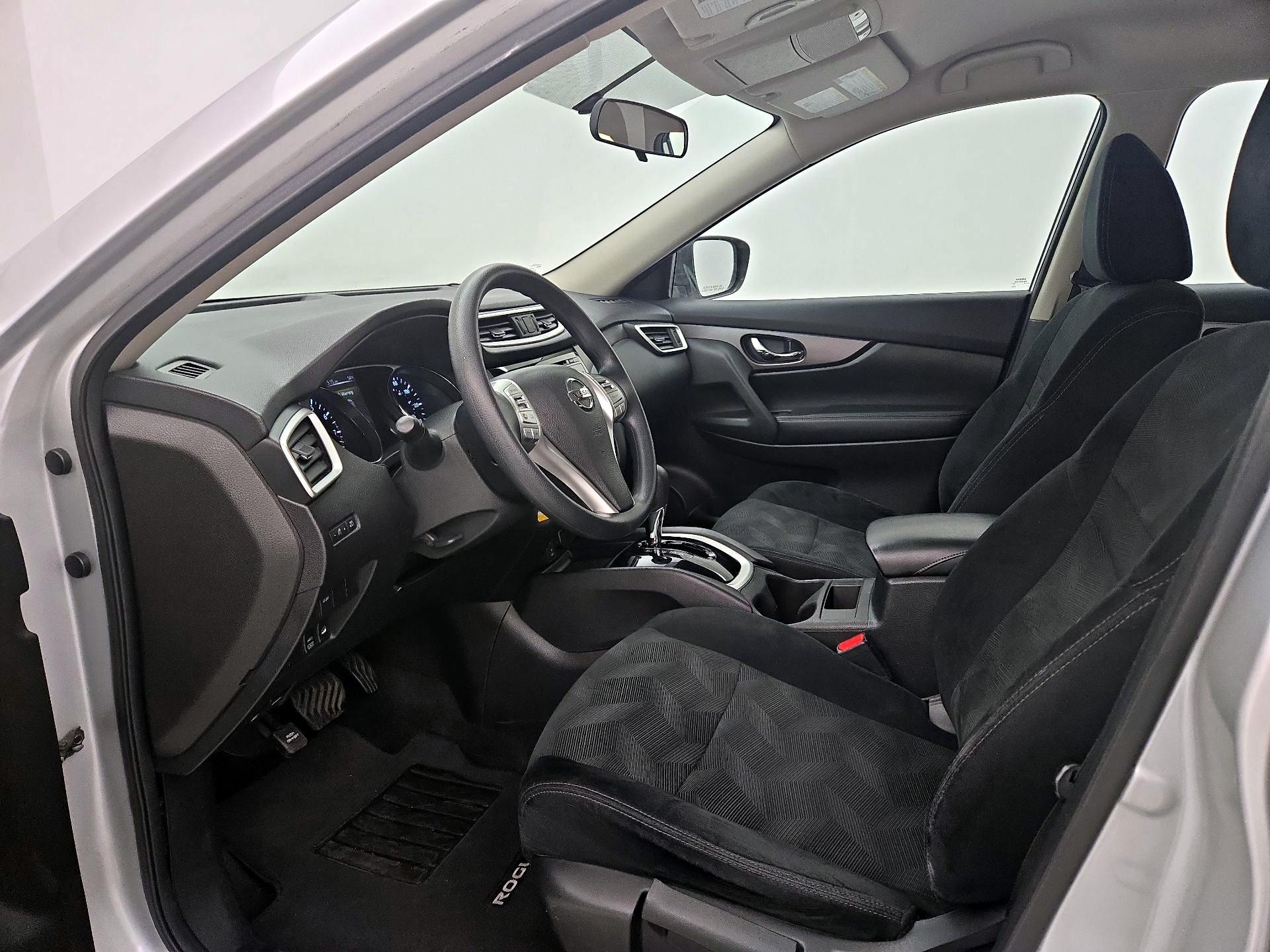 Thumbnail: 2016 Nissan Rogue - 11