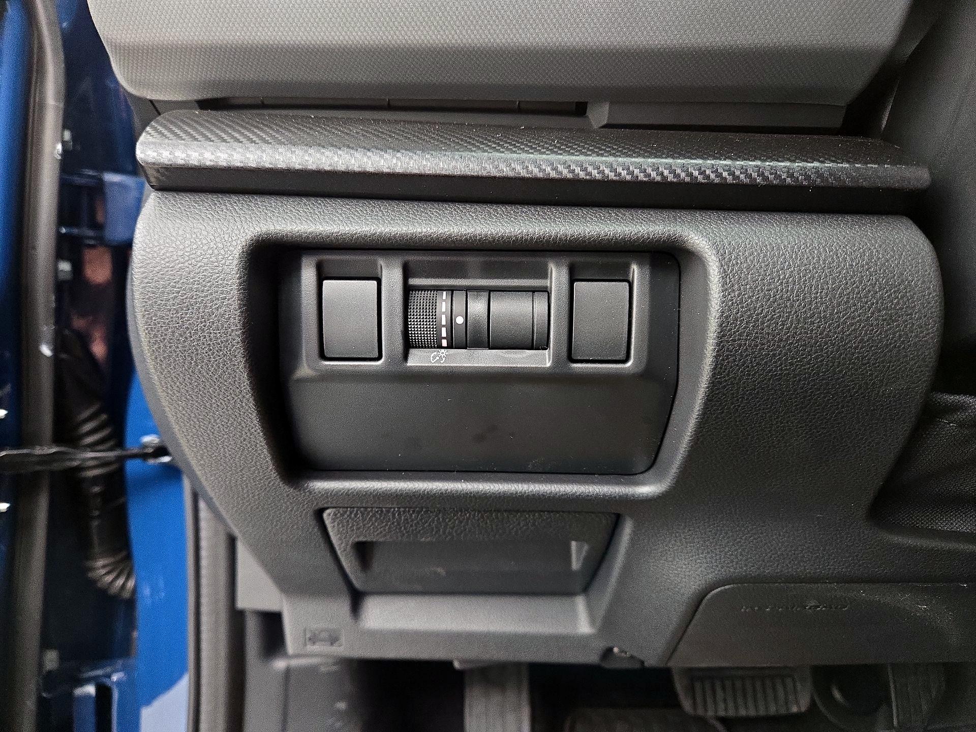 Thumbnail: 2025 Subaru Crosstrek - 13