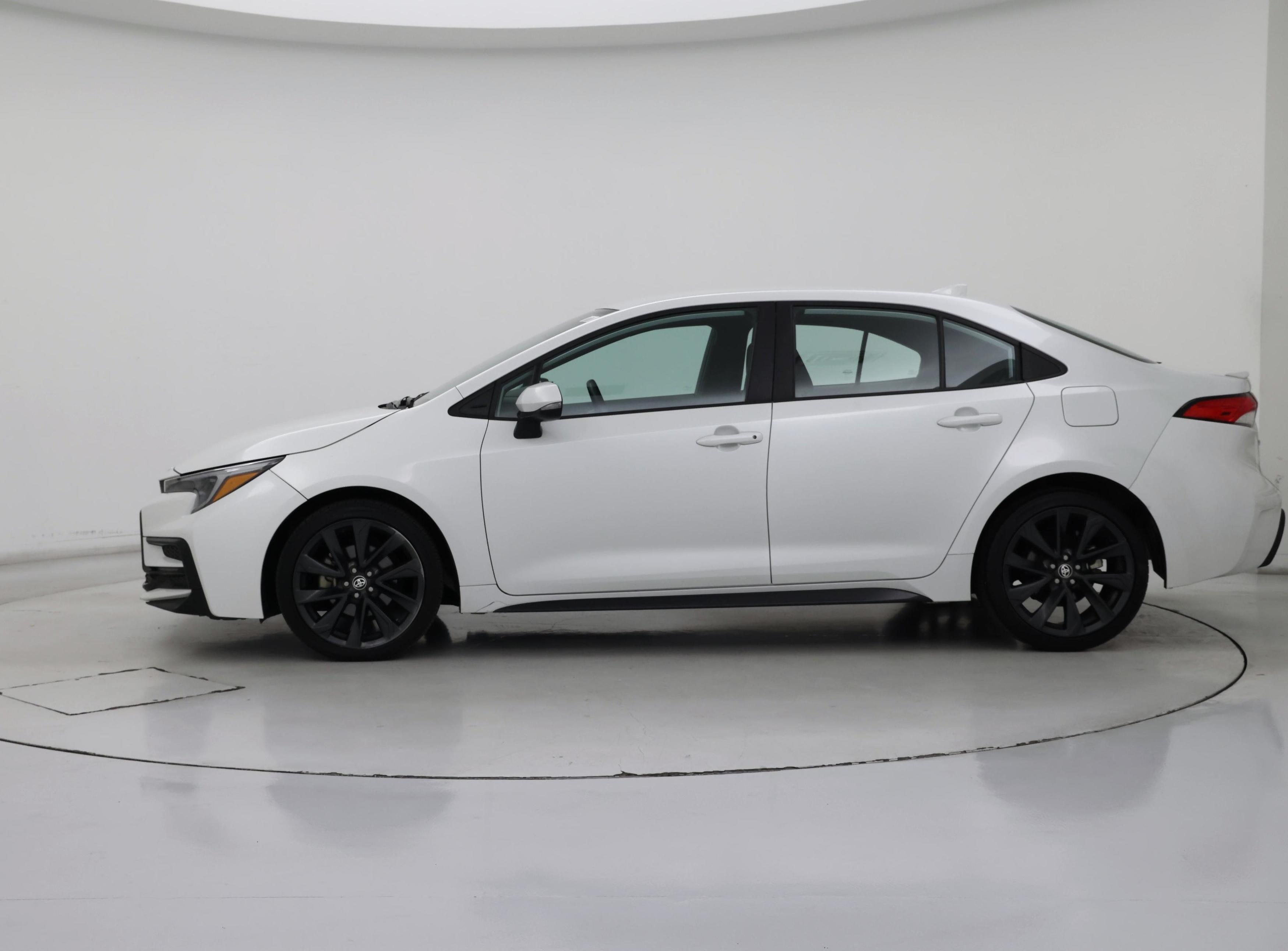 Thumbnail: 2023 Toyota Corolla - 3