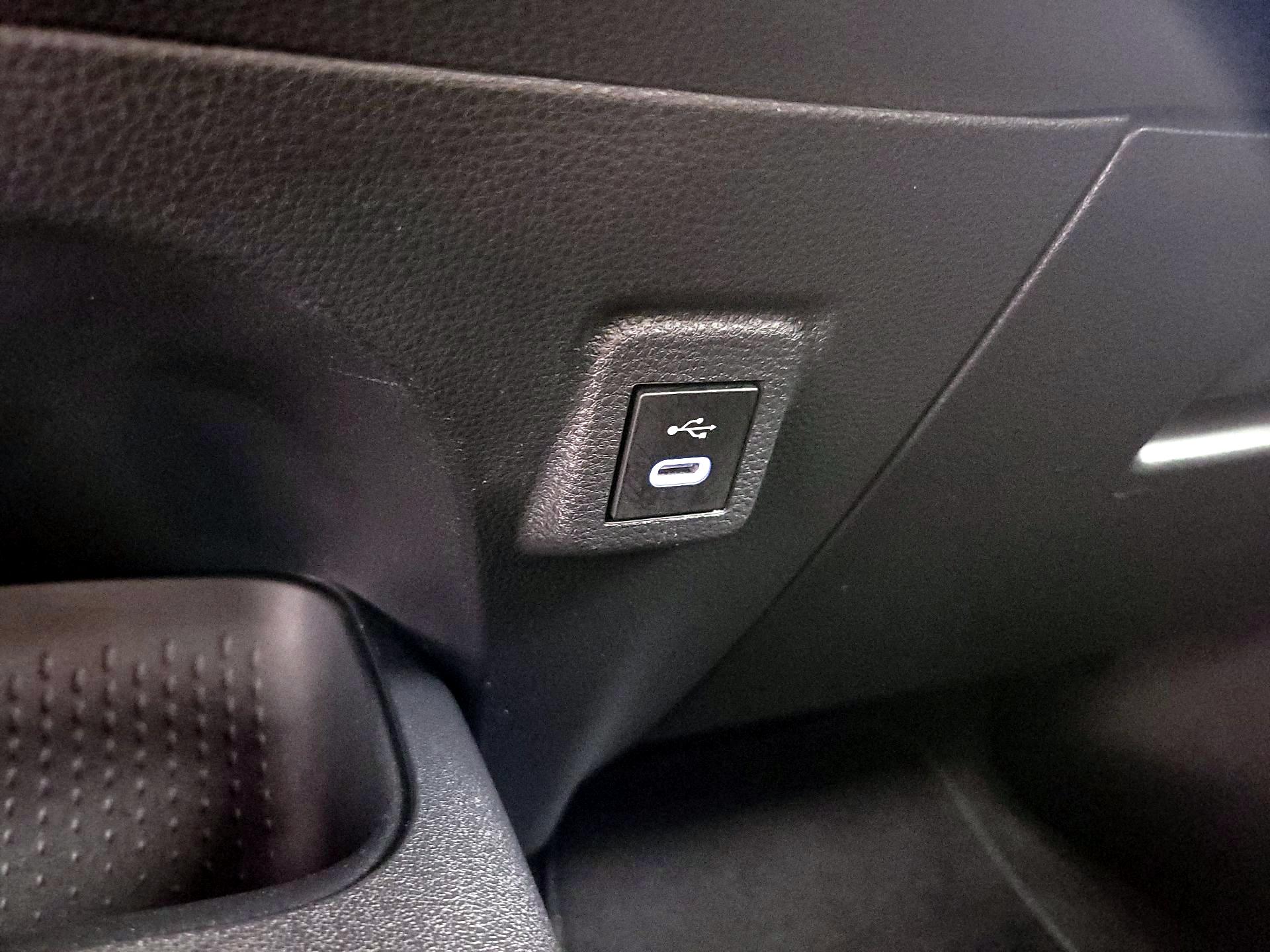 Thumbnail: 2024 Toyota Corolla - 18