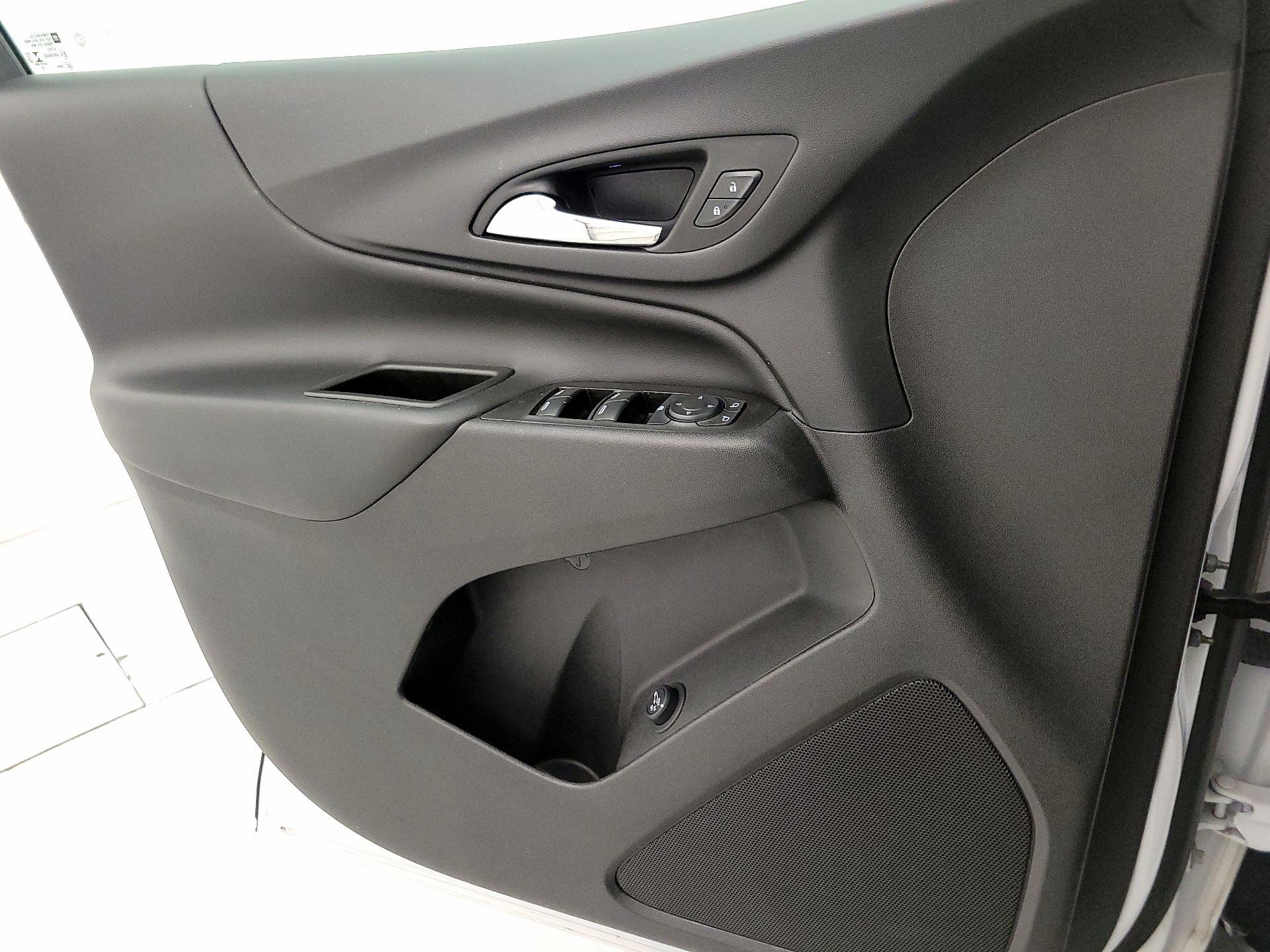 Thumbnail: 2022 Chevrolet Equinox - 12