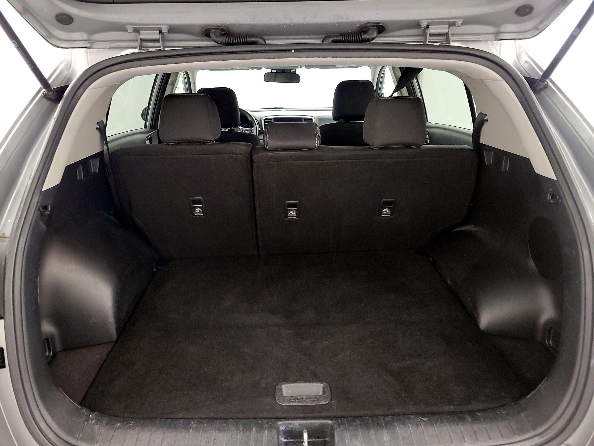 Thumbnail: 2021 Kia Sportage - 20