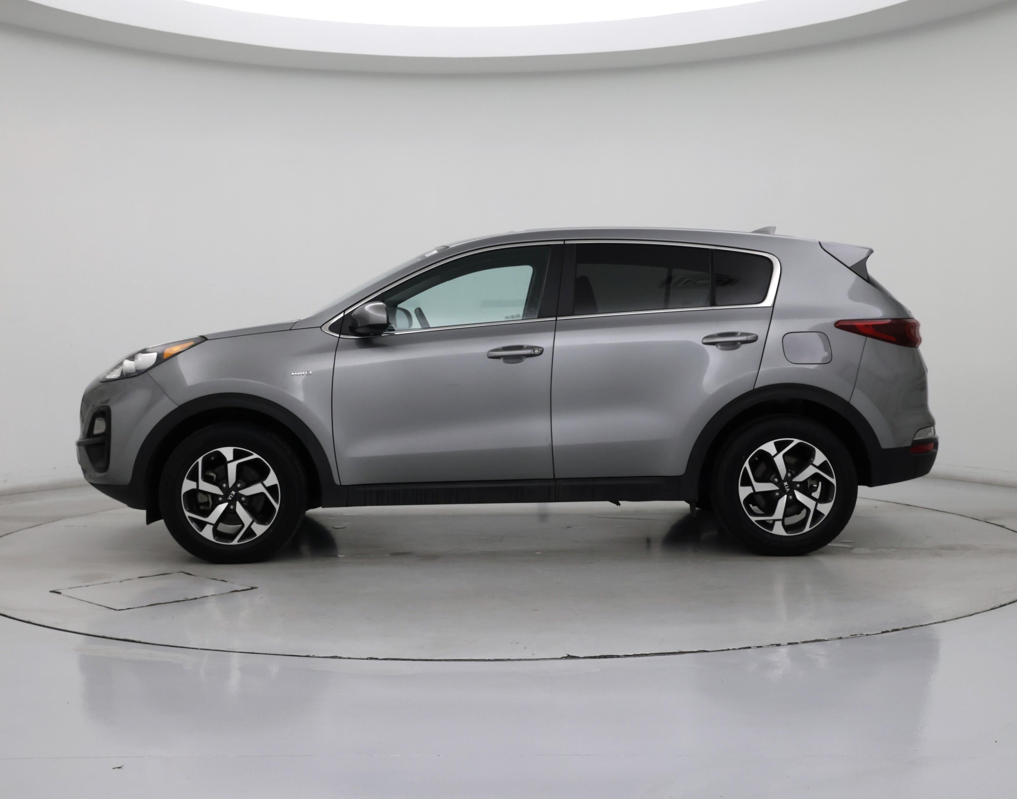 Thumbnail: 2021 Kia Sportage - 3