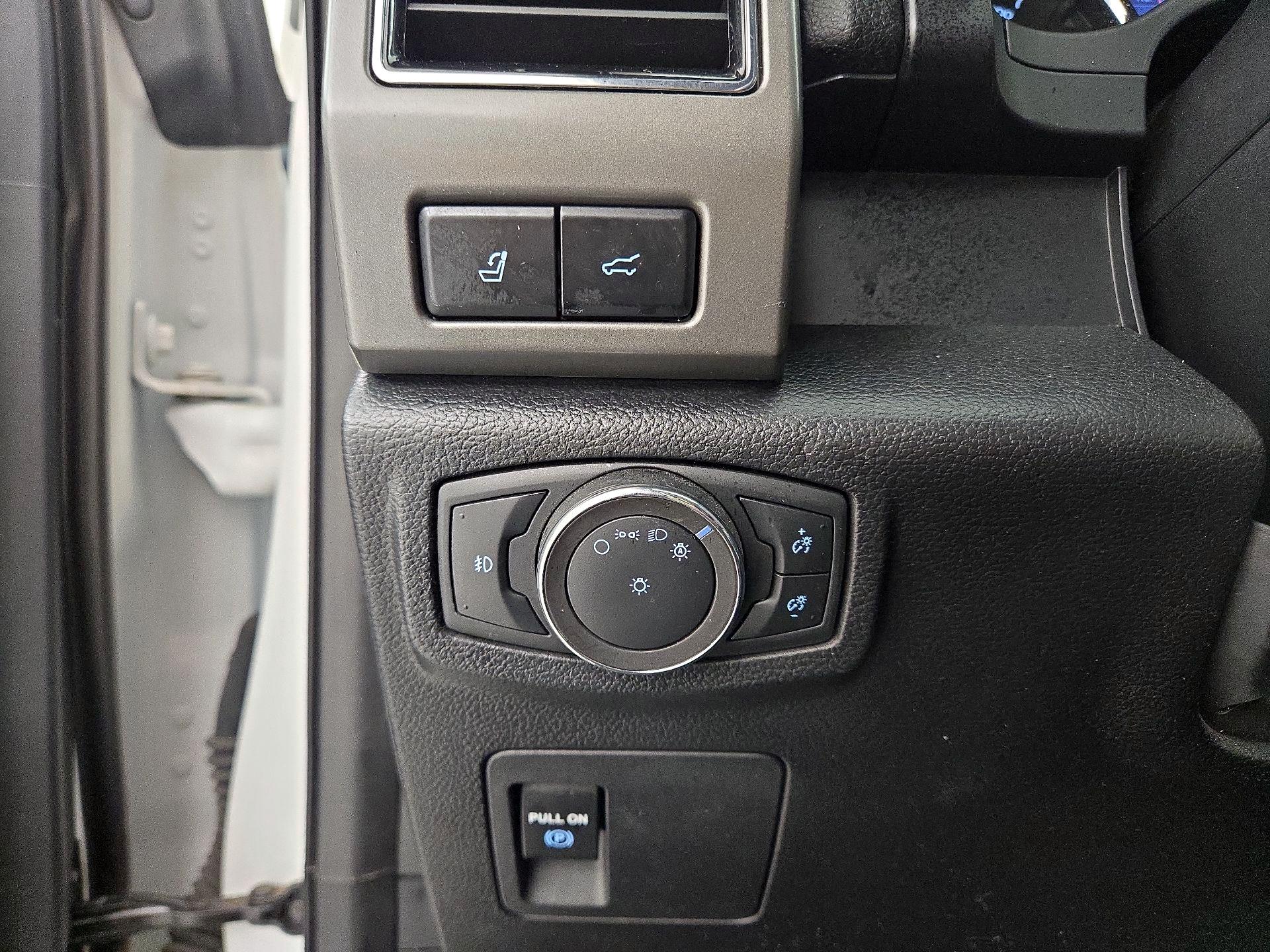 Thumbnail: 2020 Ford Expedition - 13