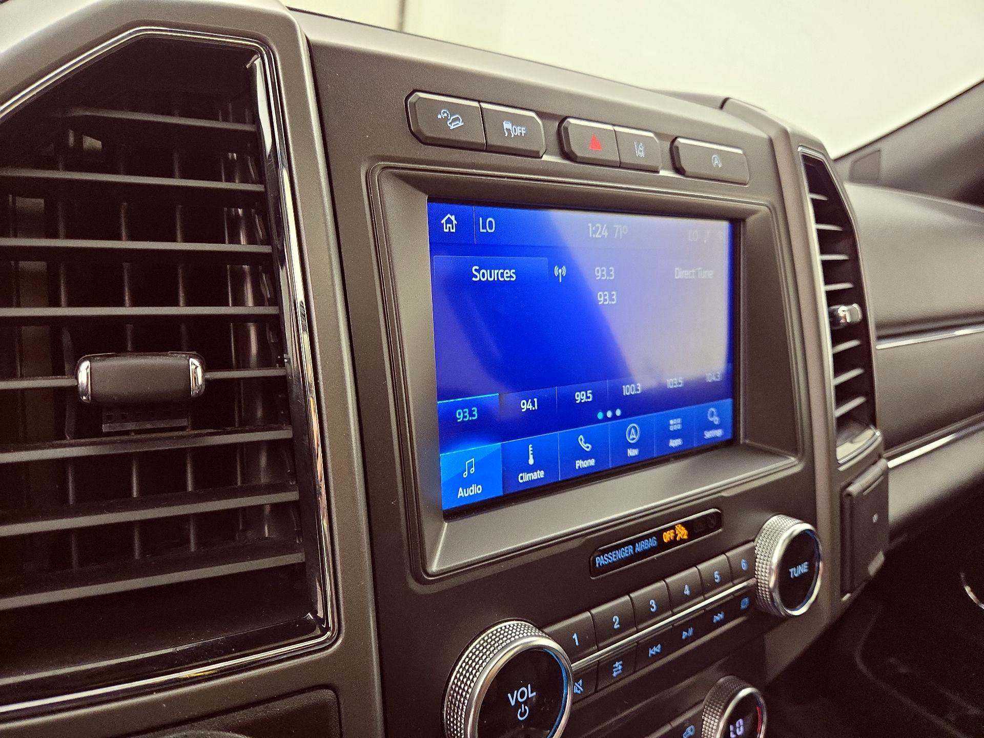 Thumbnail: 2020 Ford Expedition - 16