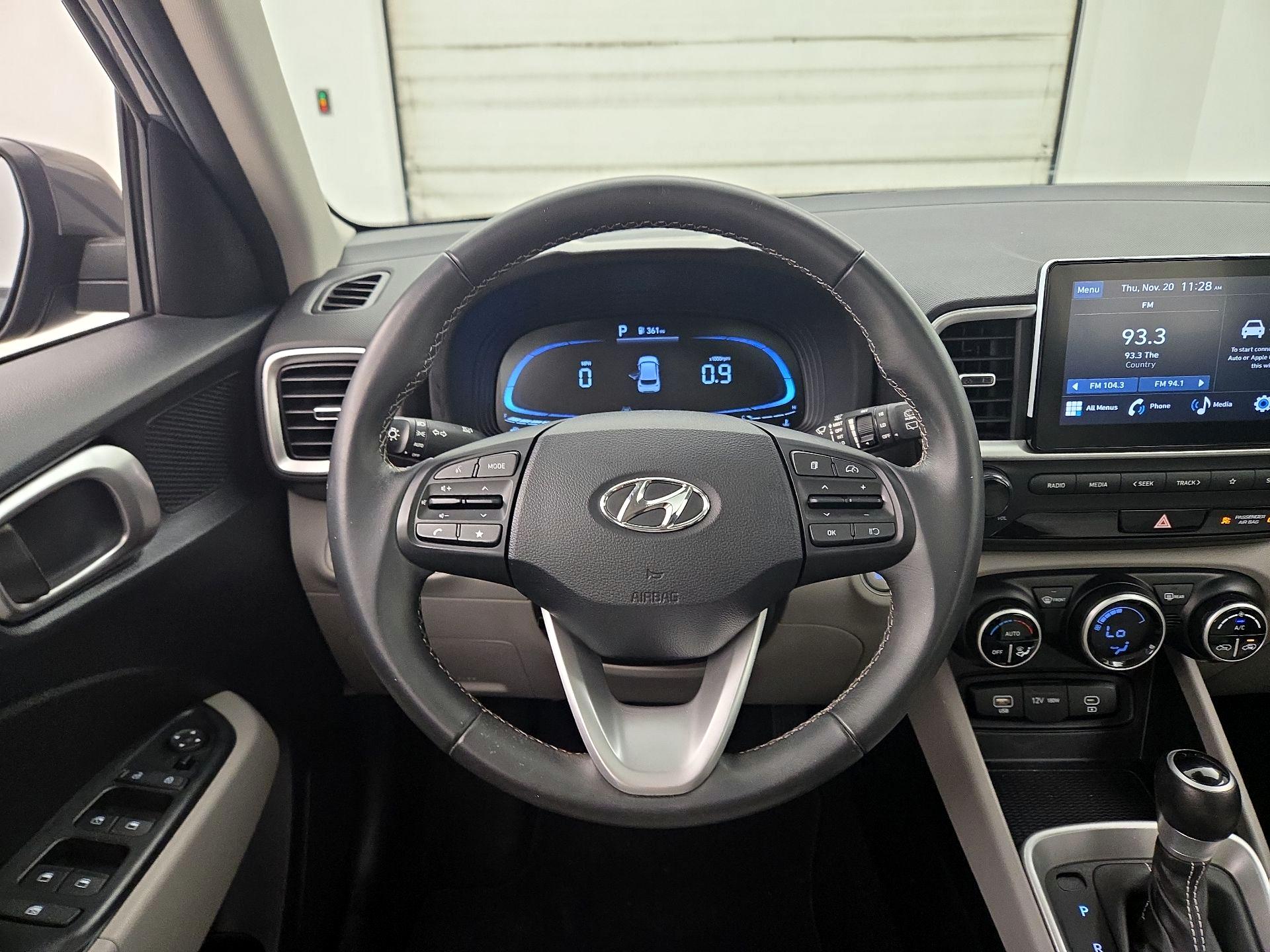 Thumbnail: 2024 Hyundai Venue - 10