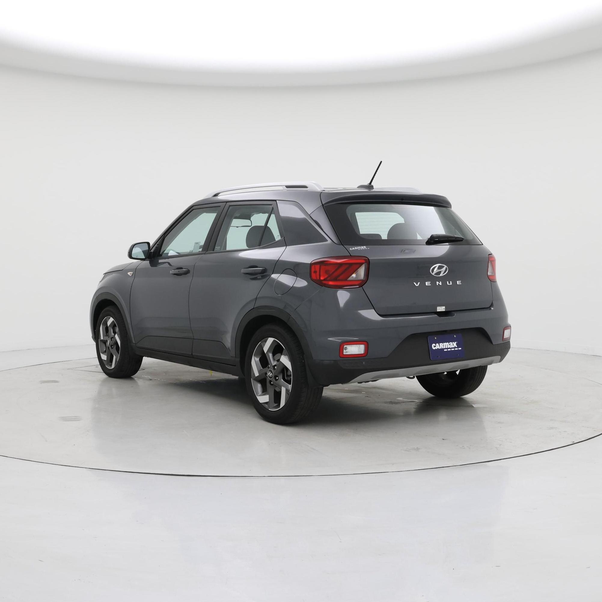 Thumbnail: 2024 Hyundai Venue - 2