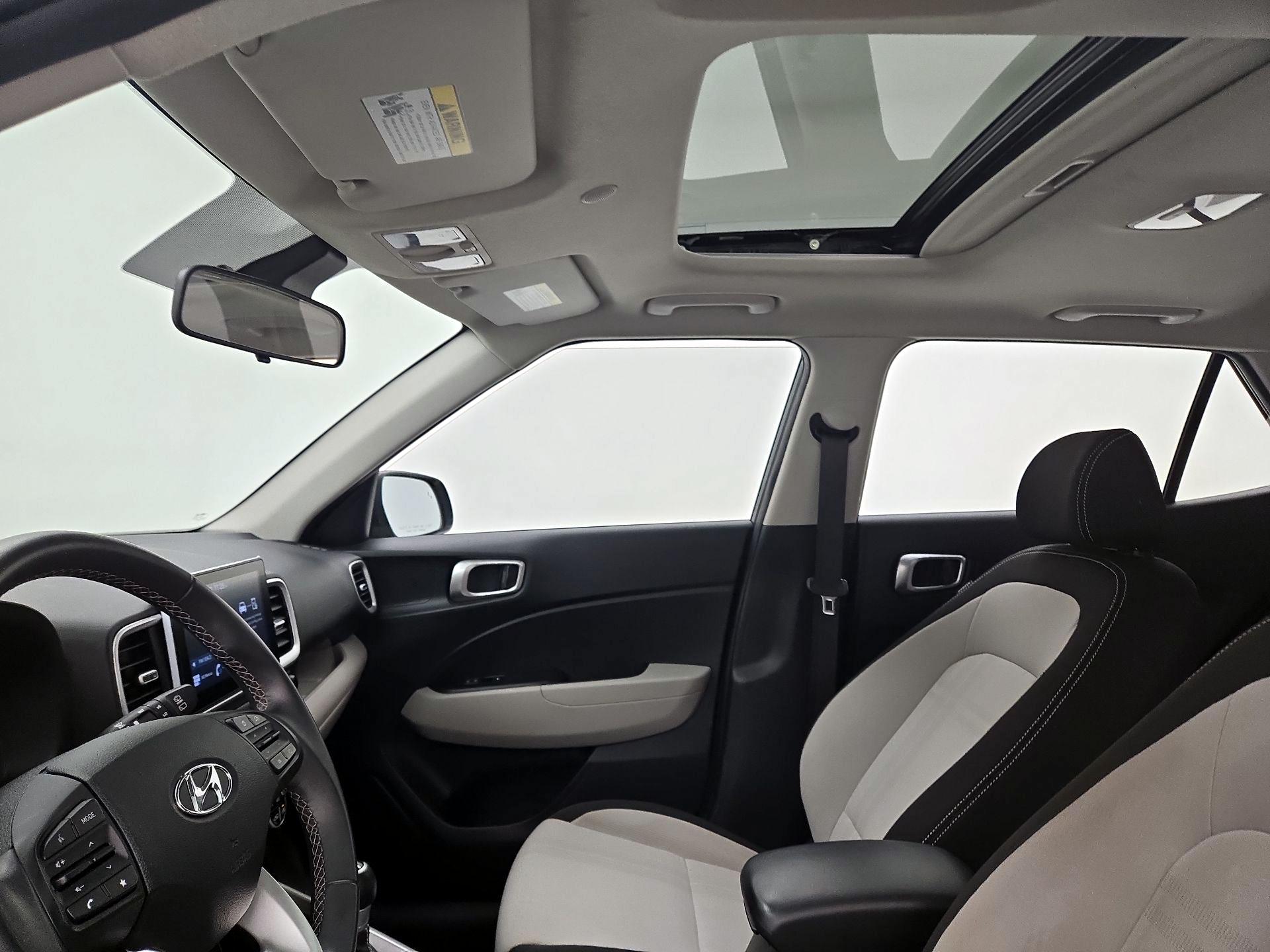 Thumbnail: 2024 Hyundai Venue - 19