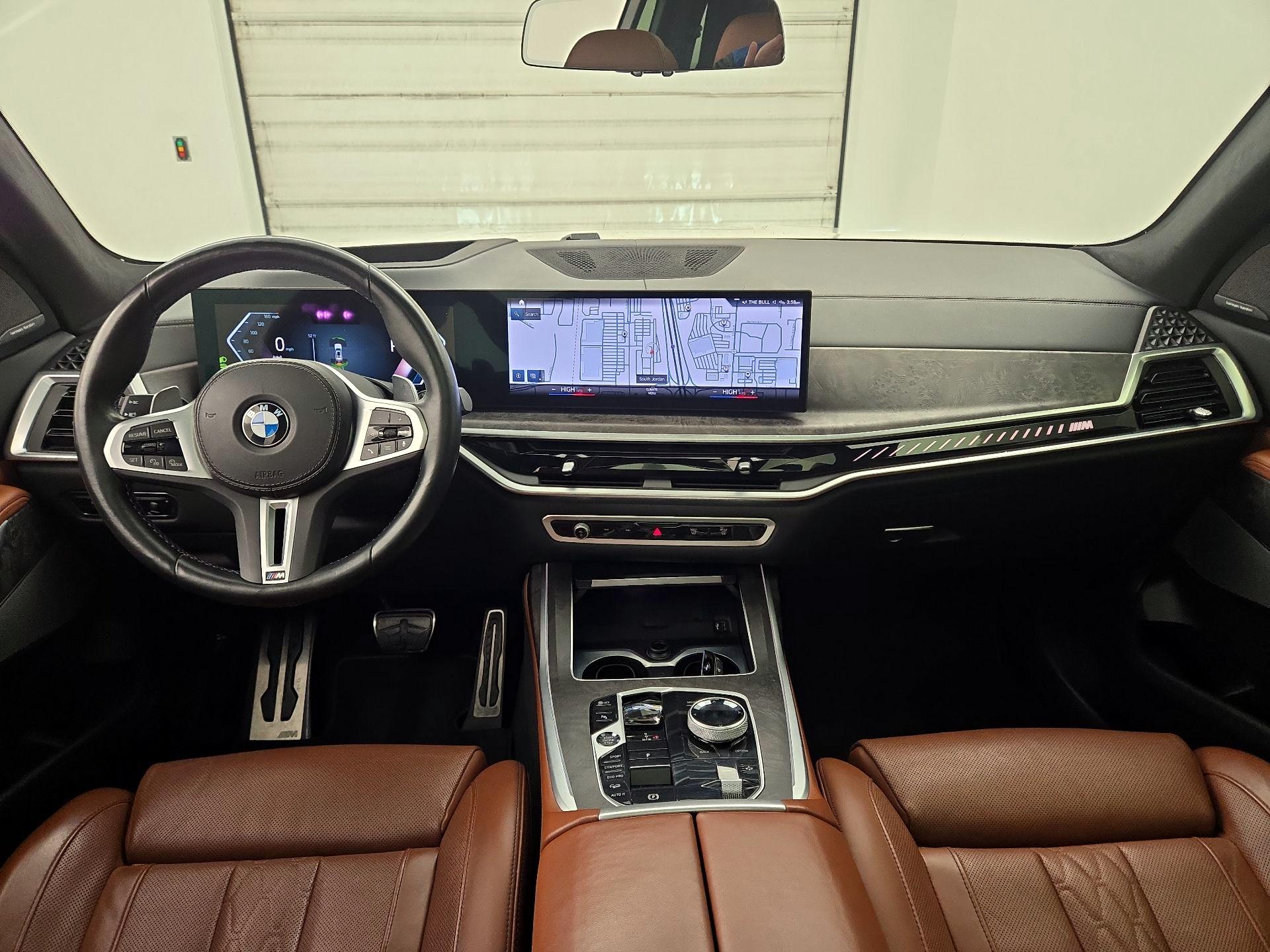 Thumbnail: 2023 BMW X7 - 9