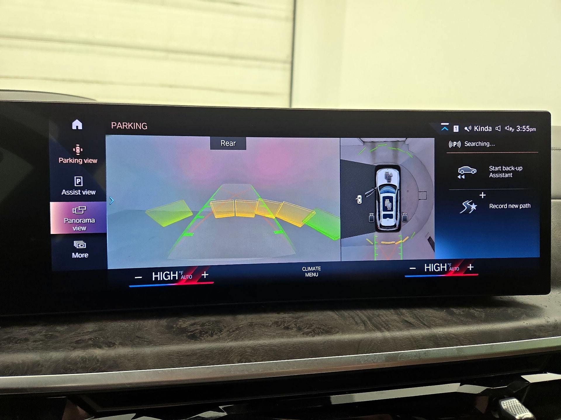 Thumbnail: 2023 BMW X7 - 15