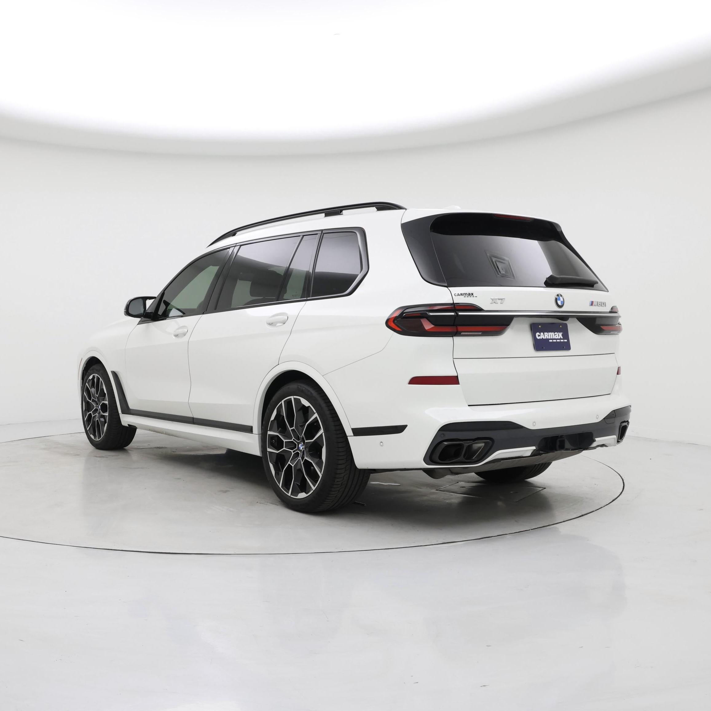 Thumbnail: 2023 BMW X7 - 2