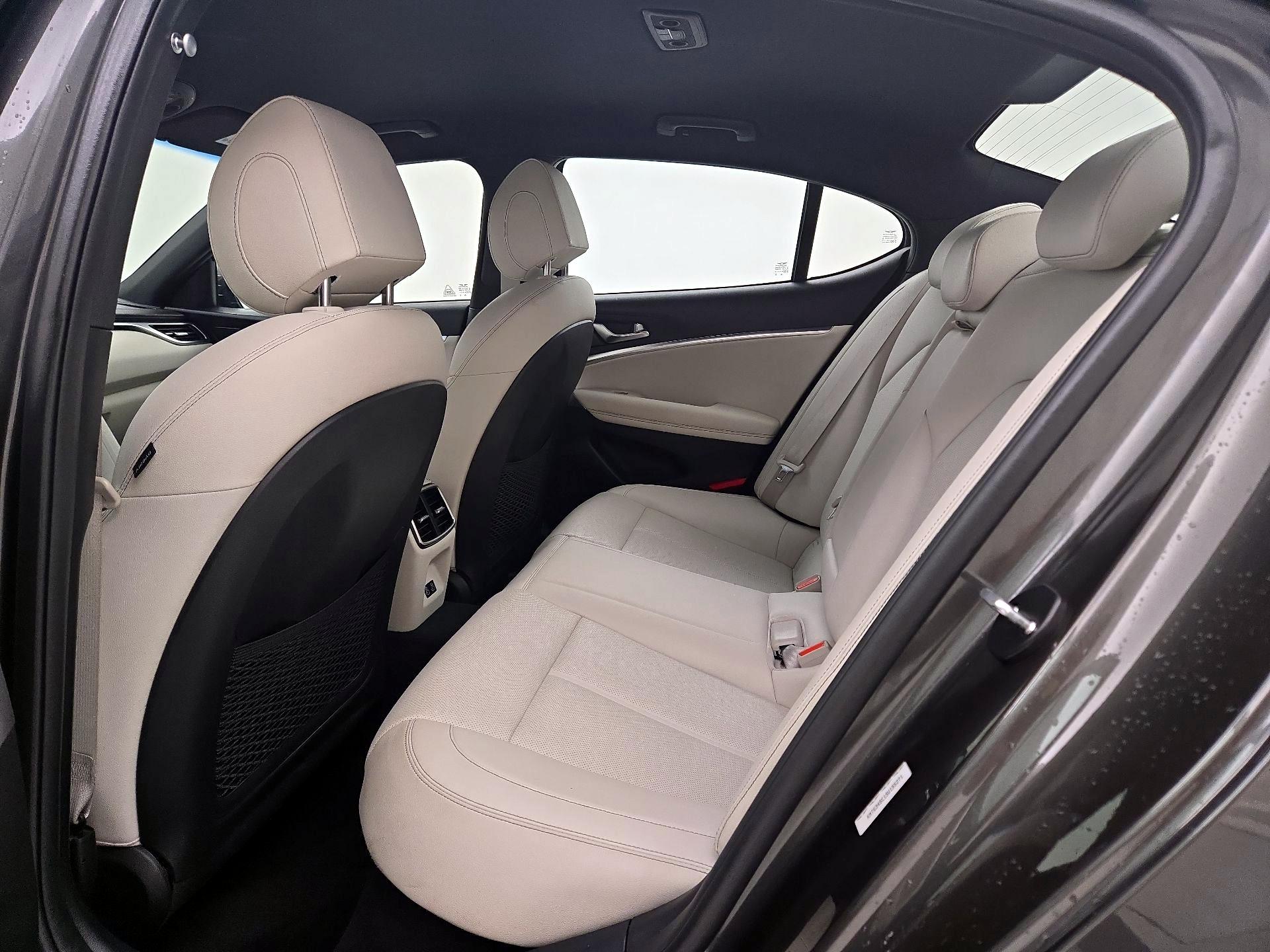 Thumbnail: 2025 Genesis G70 - 20