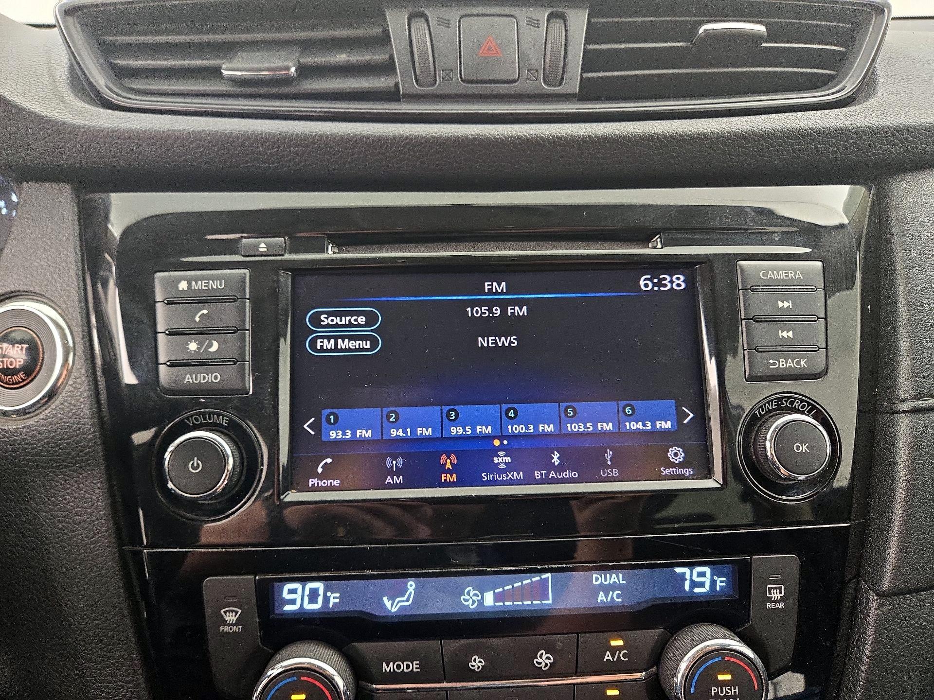 Thumbnail: 2018 Nissan Rogue - 15