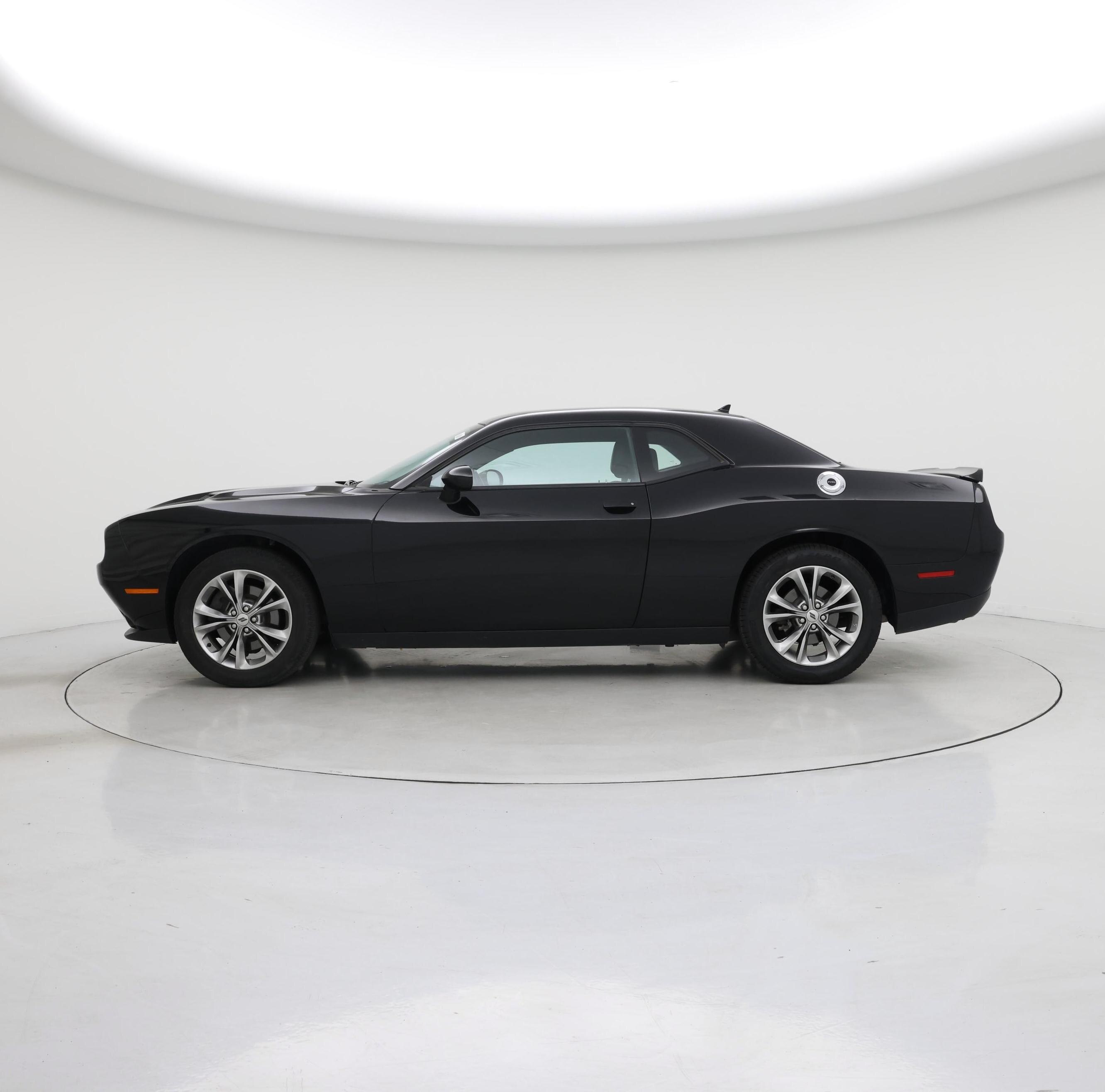 Thumbnail: 2020 Dodge Challenger - 3