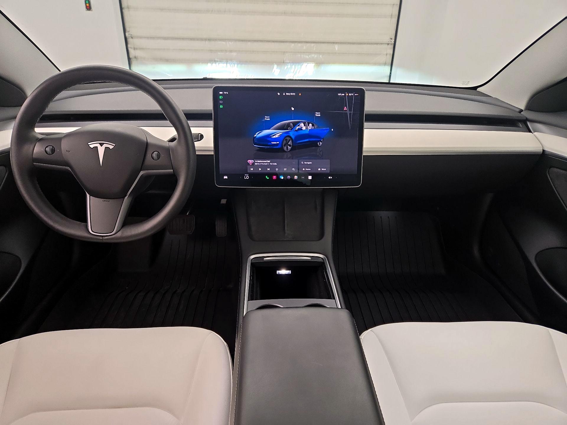 Thumbnail: 2023 Tesla Model 3 - 9