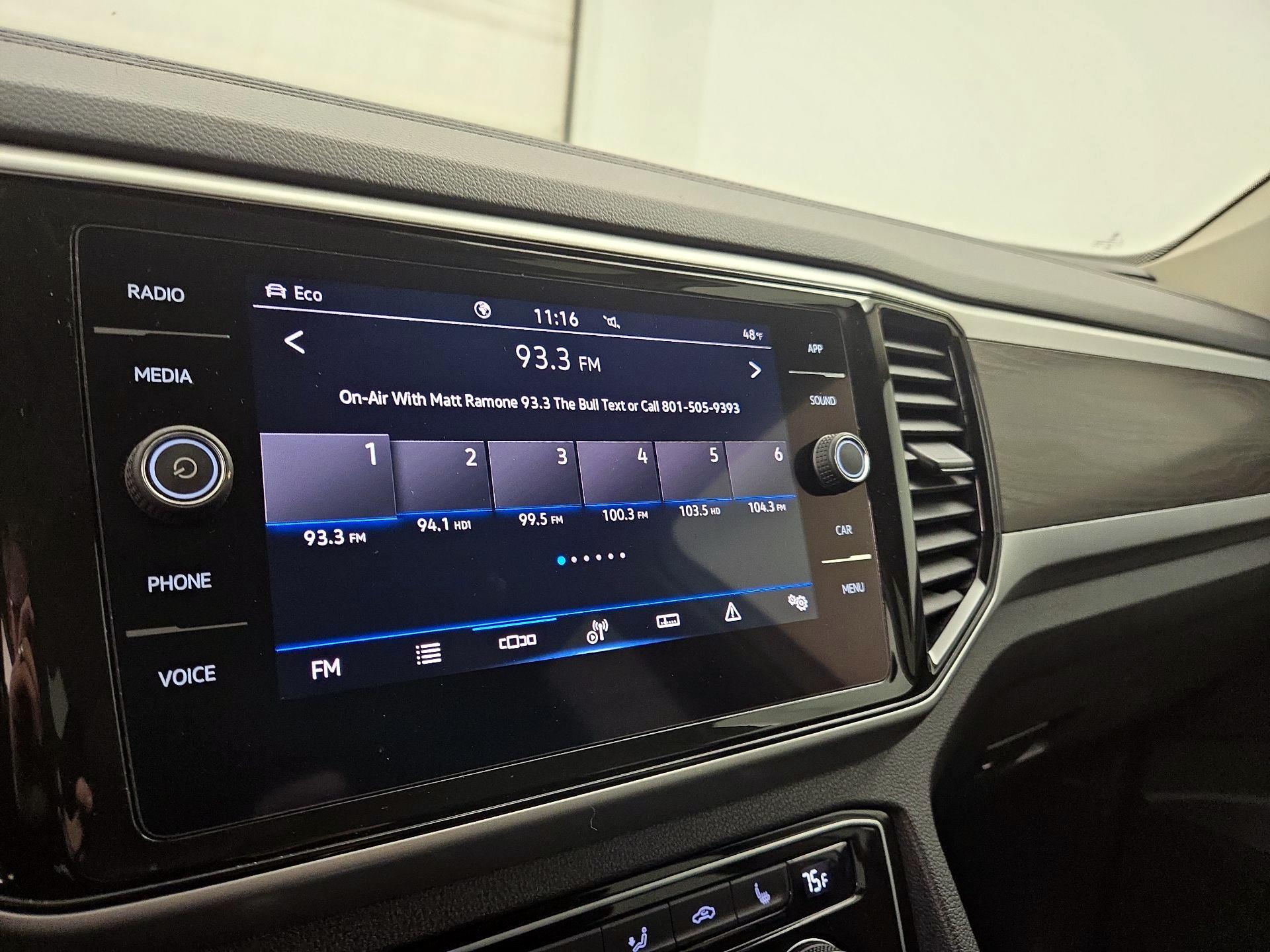 Thumbnail: 2022 Volkswagen Atlas - 15