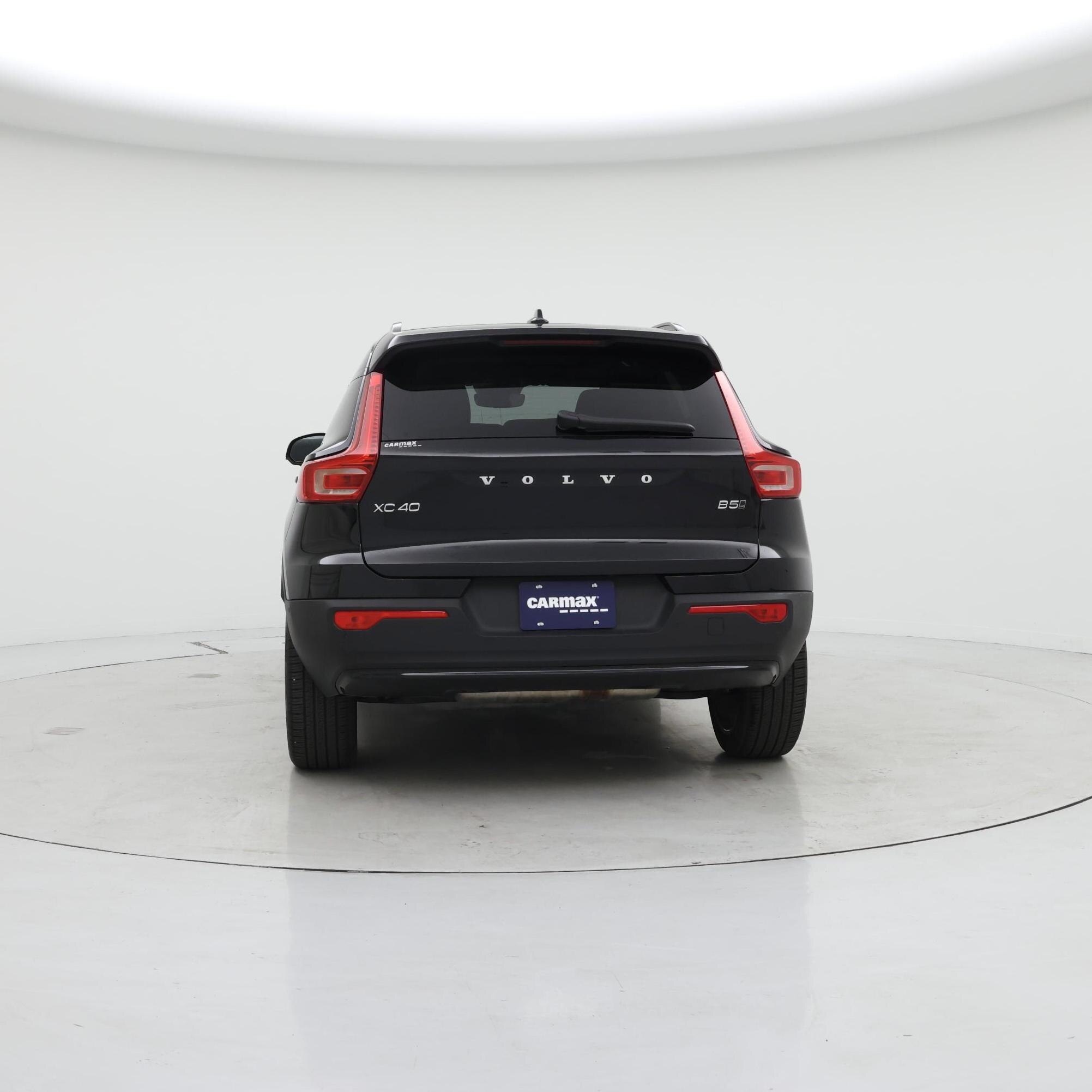 Thumbnail: 2025 Volvo XC40 - 6