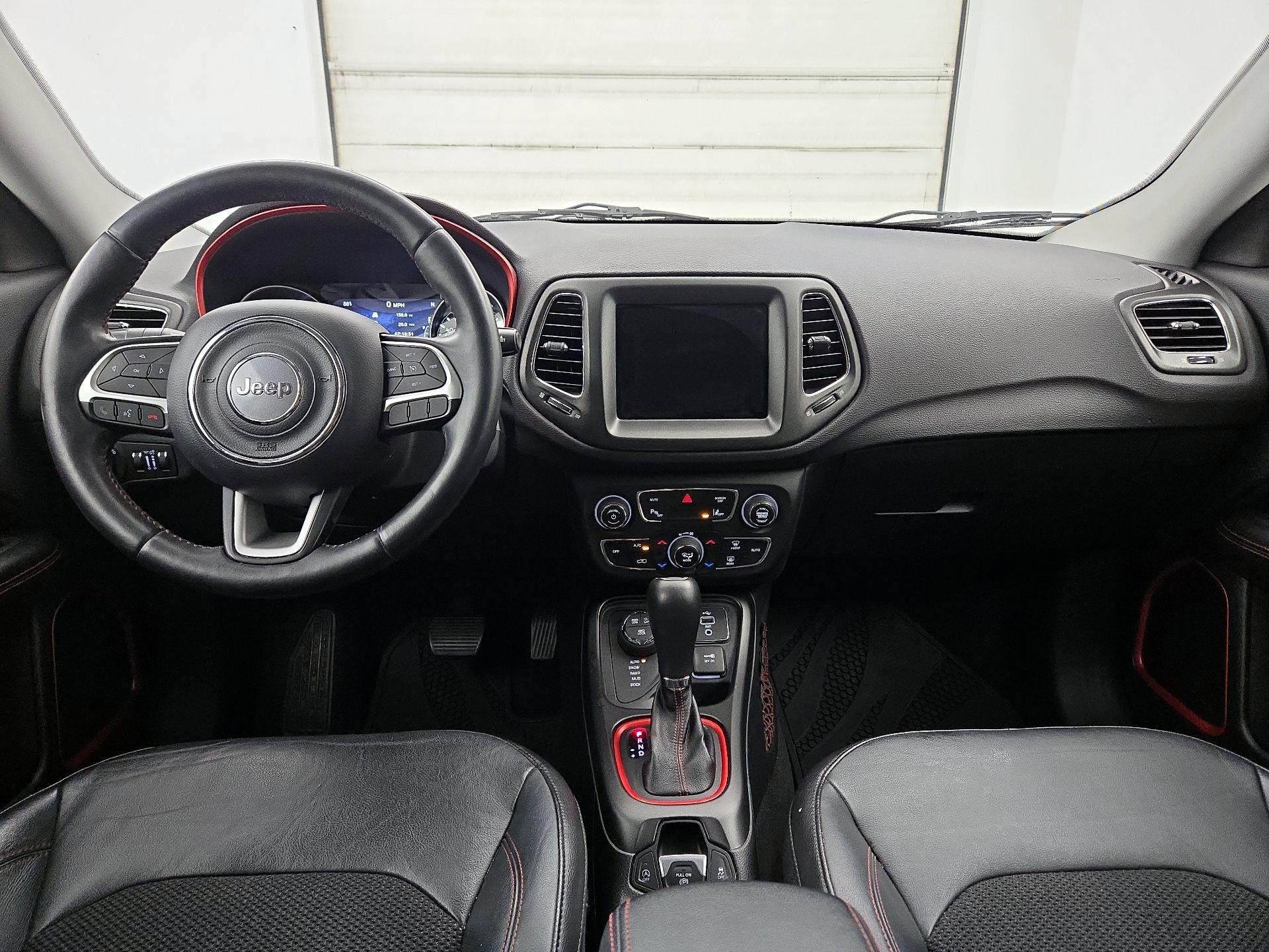 Thumbnail: 2017 Jeep Compass - 9