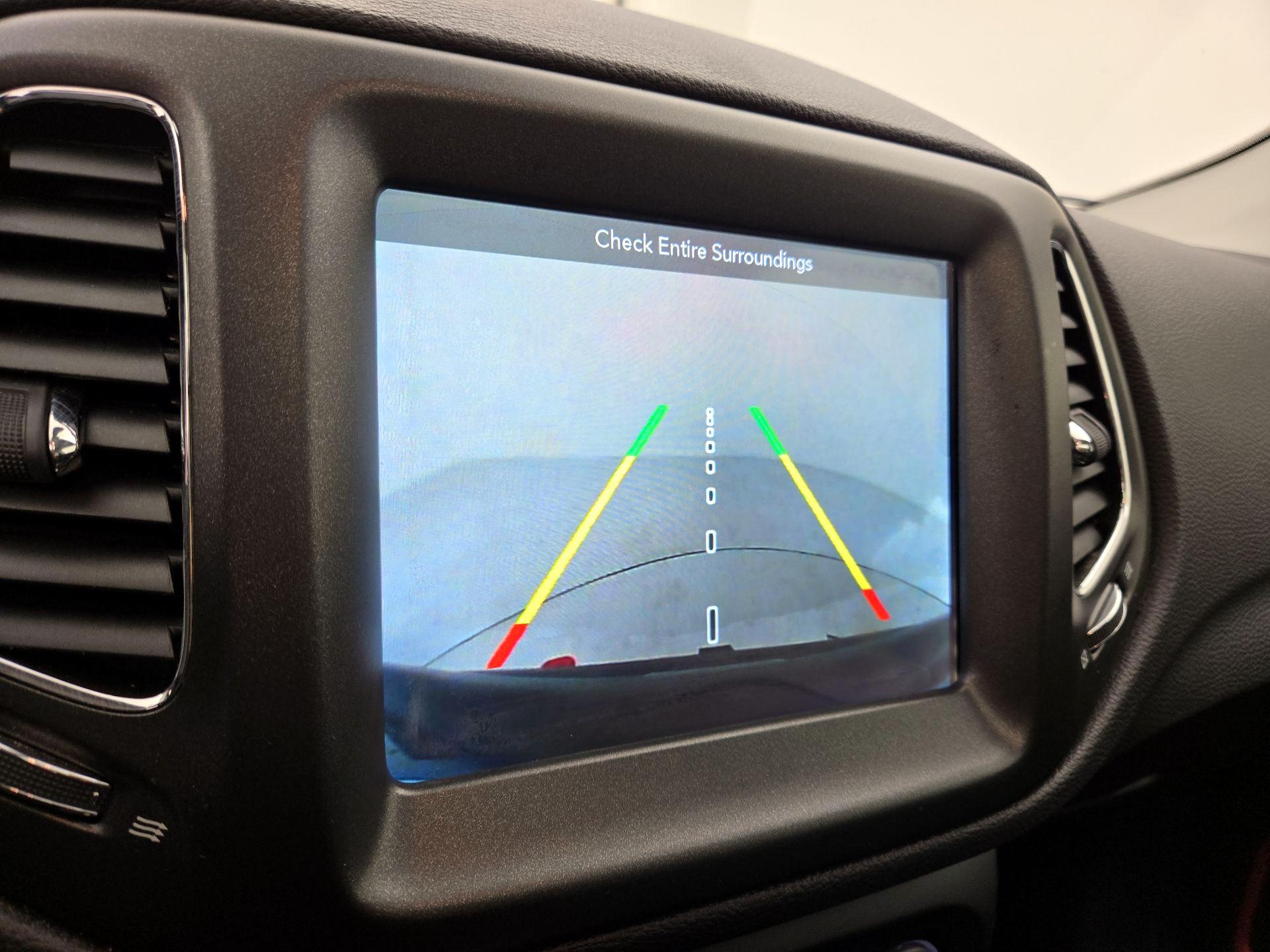 Thumbnail: 2017 Jeep Compass - 15