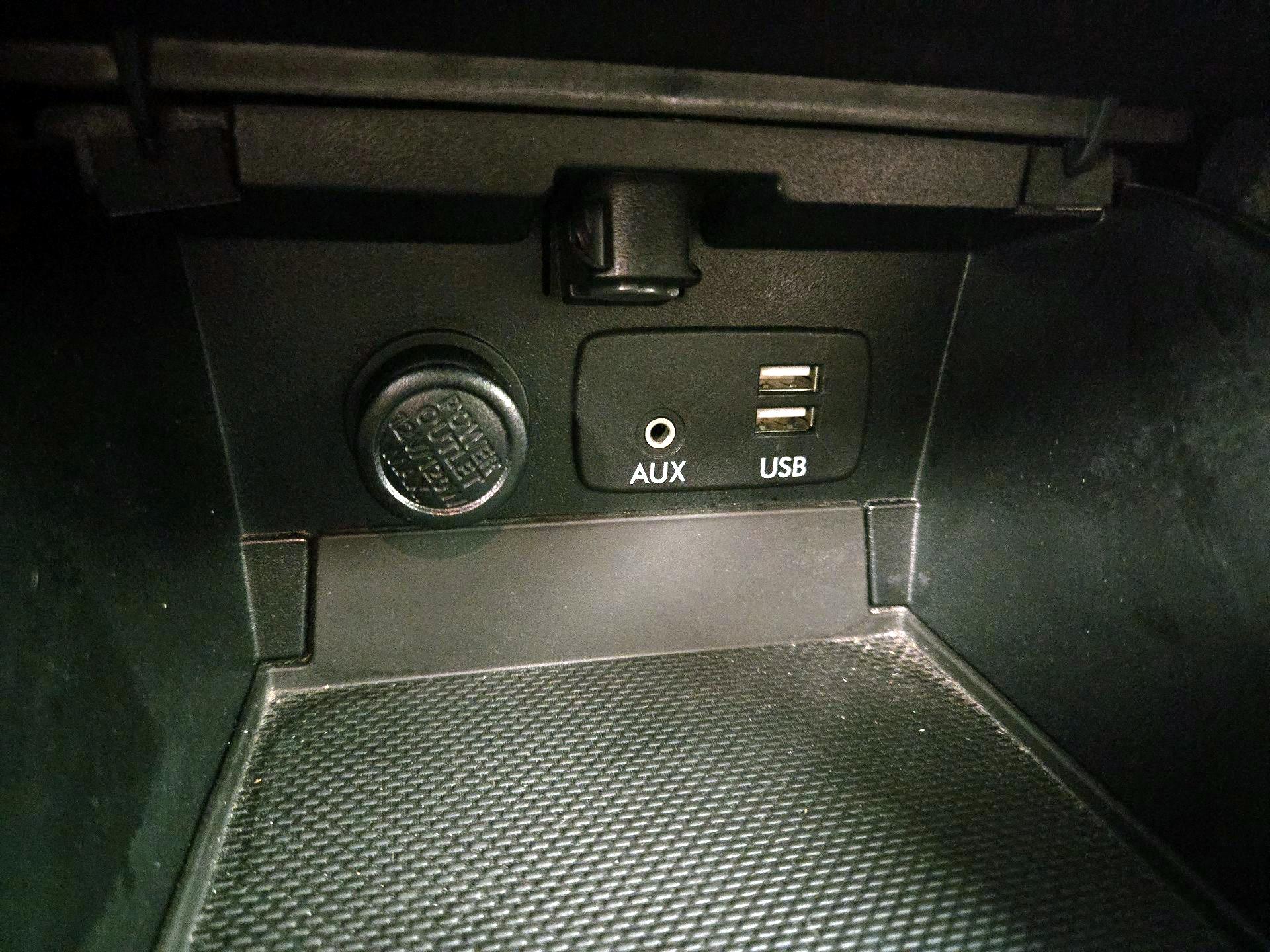 Thumbnail: 2015 Subaru Outback - 18