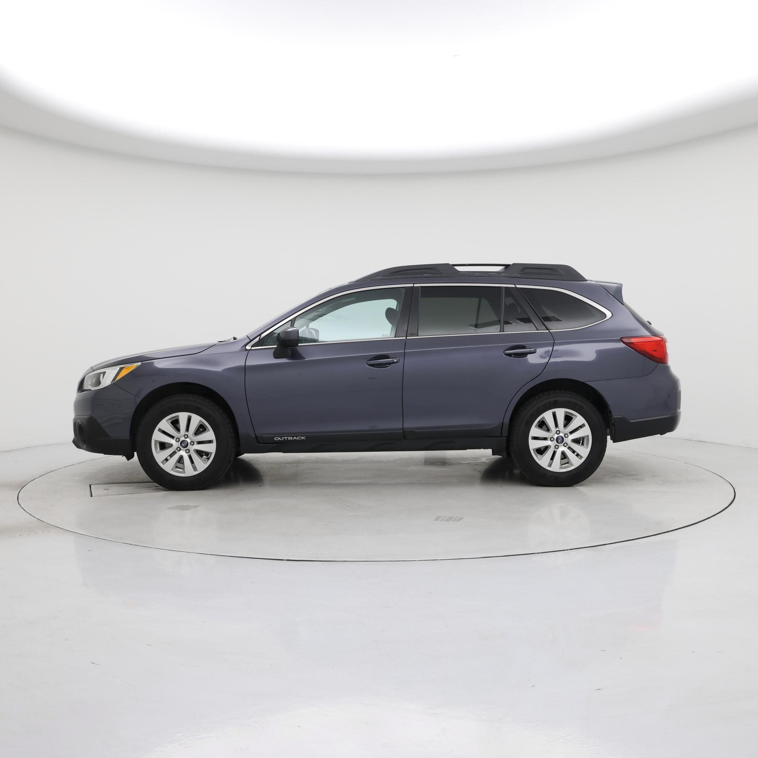 Thumbnail: 2015 Subaru Outback - 3