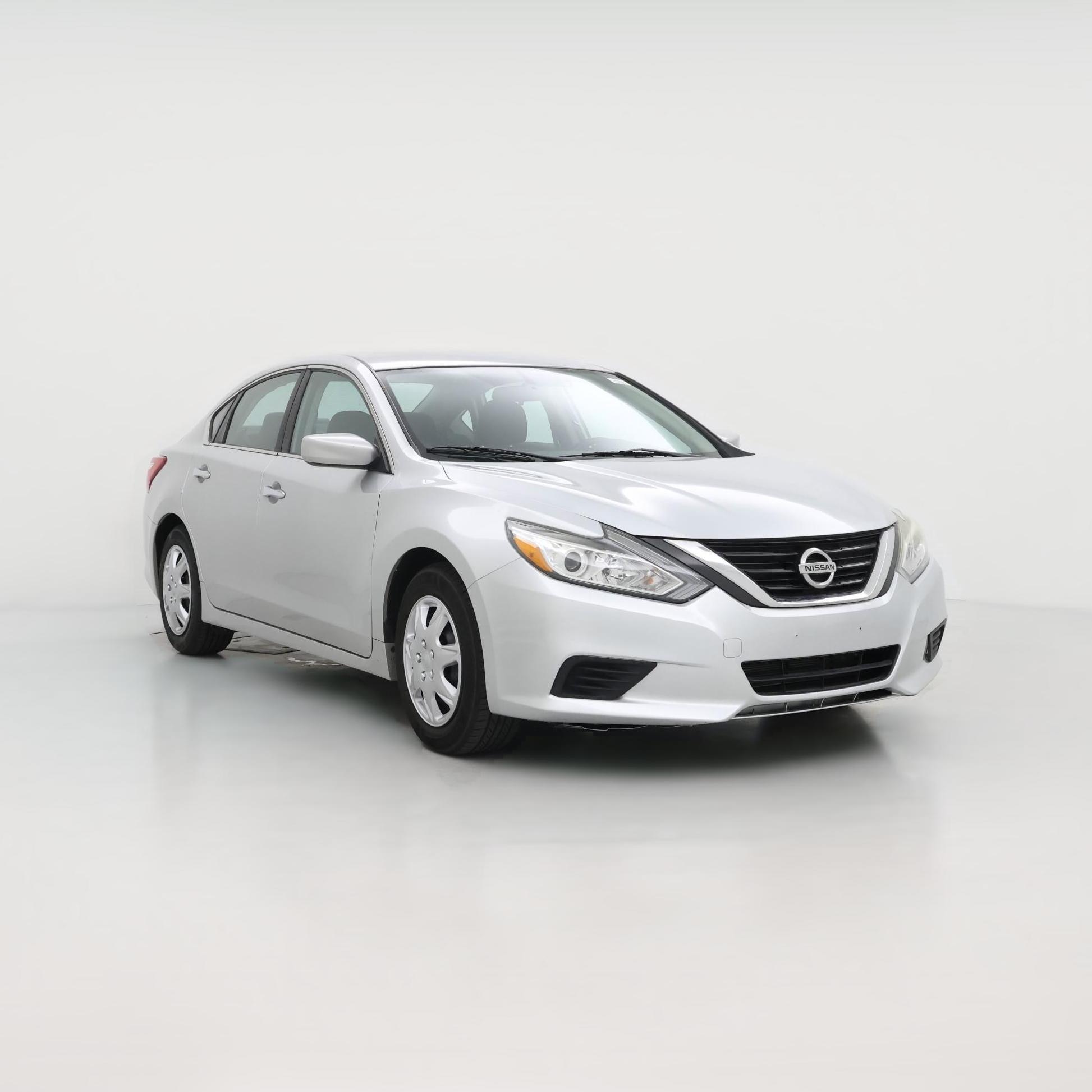 Thumbnail: 2017 Nissan Altima - 1