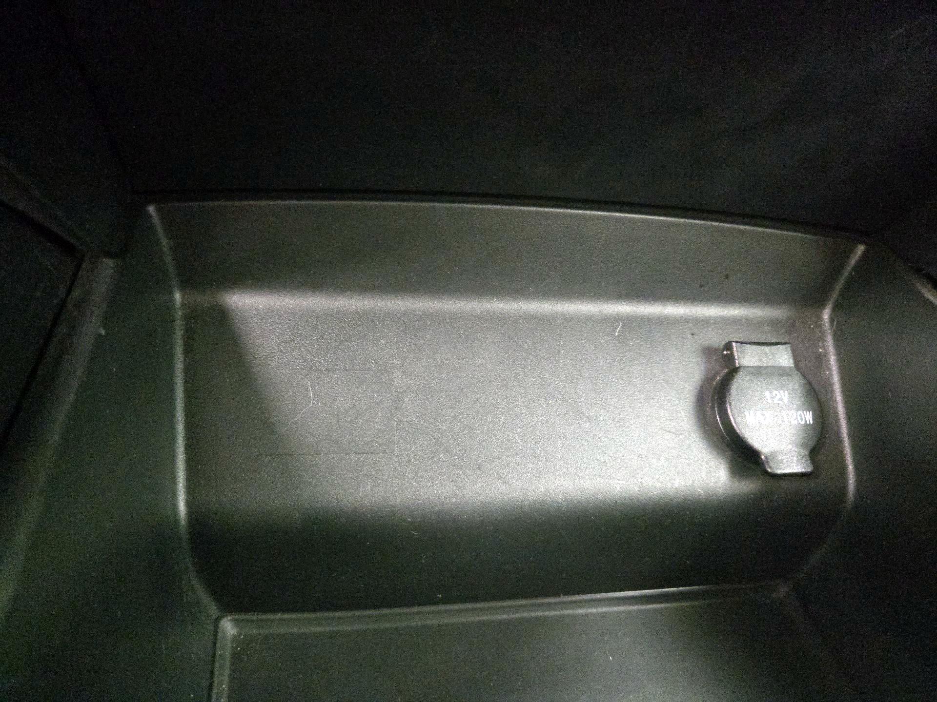 Thumbnail: 2017 Nissan Altima - 17