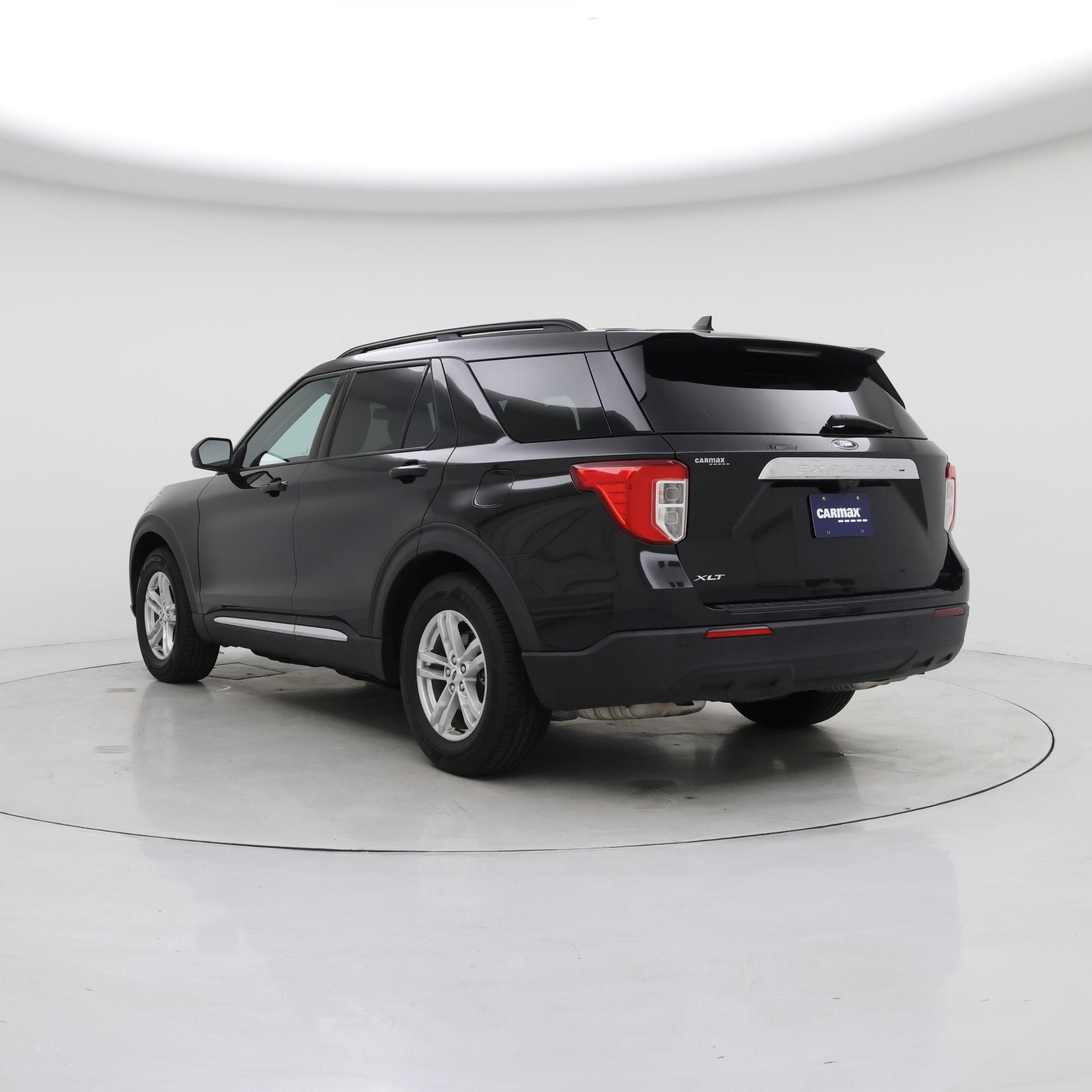 Thumbnail: 2022 Ford Explorer - 2