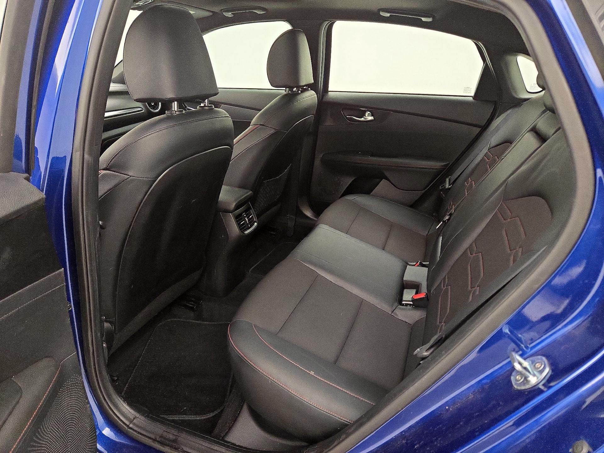 Thumbnail: 2020 Kia Forte - 20