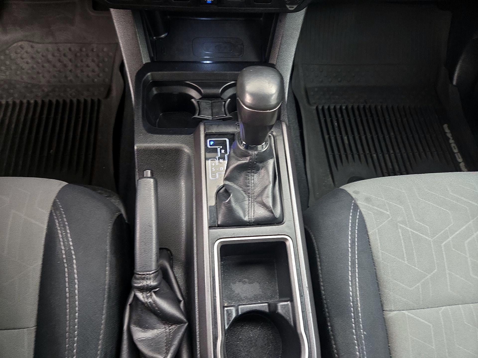 Thumbnail: 2020 Toyota Tacoma - 17