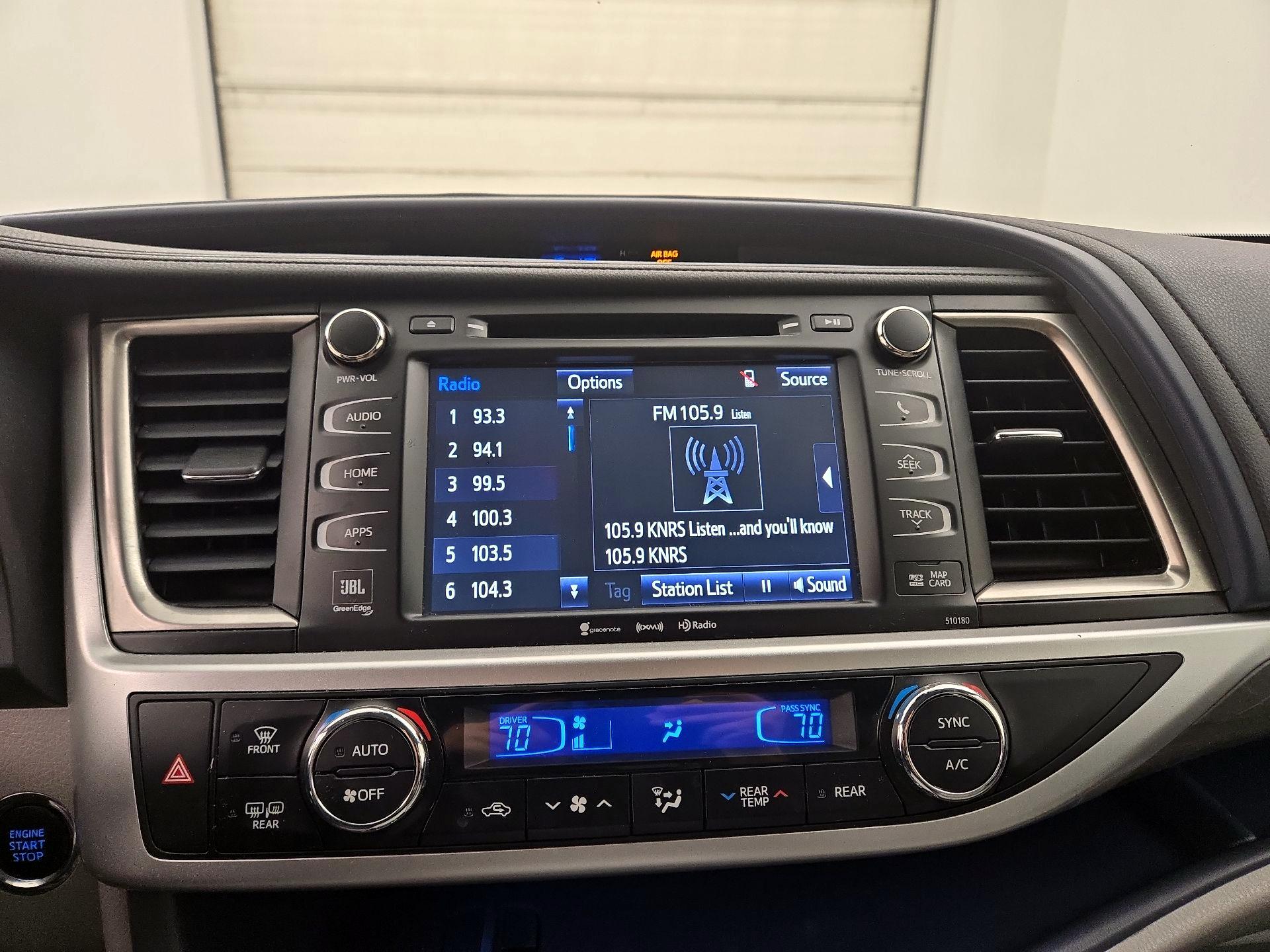 Thumbnail: 2017 Toyota Highlander - 15