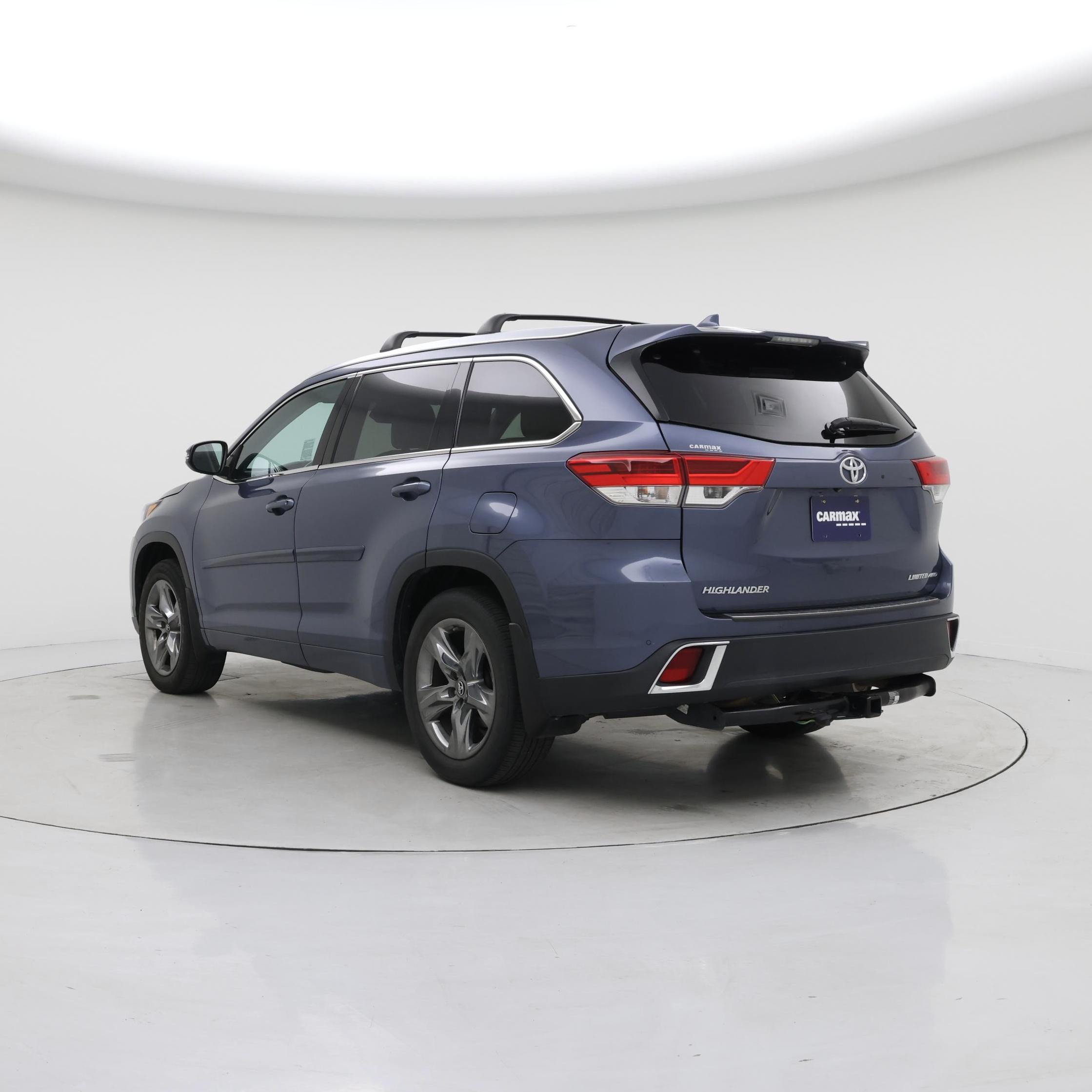 Thumbnail: 2017 Toyota Highlander - 2