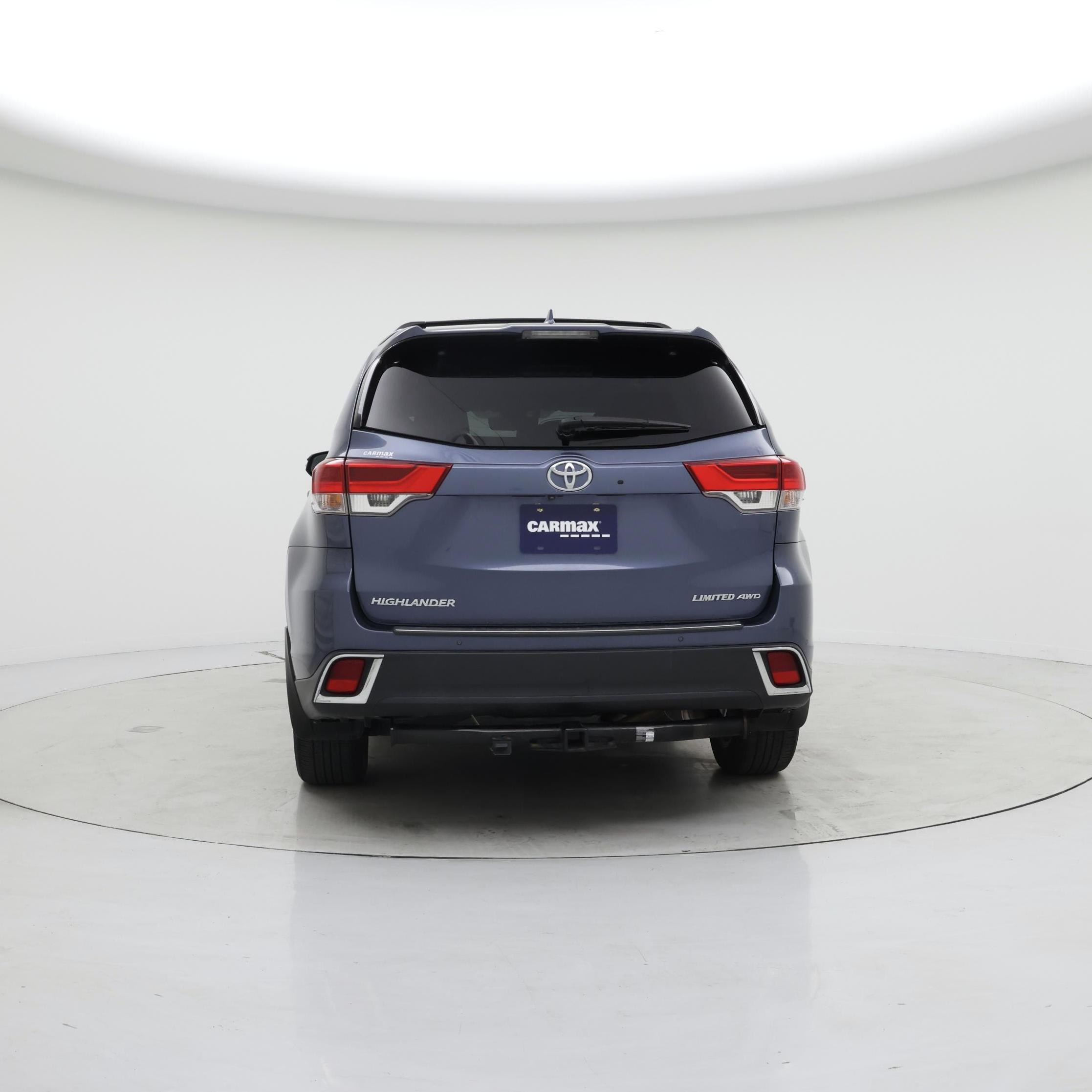 Thumbnail: 2017 Toyota Highlander - 6