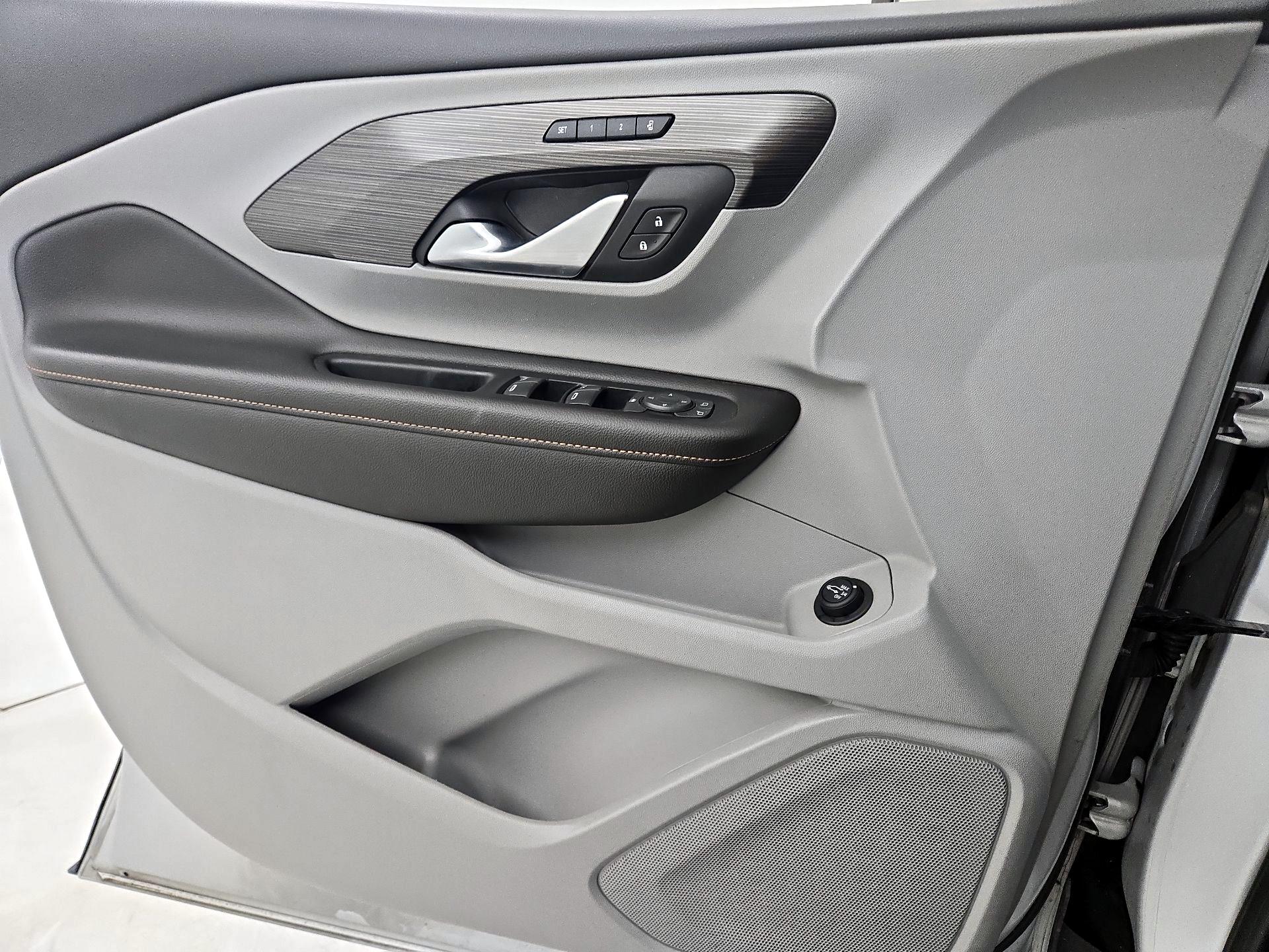 Thumbnail: 2020 GMC Terrain - 12