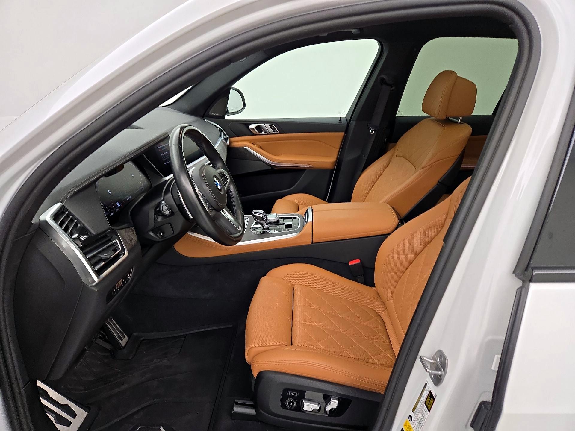 Thumbnail: 2023 BMW X5 - 11